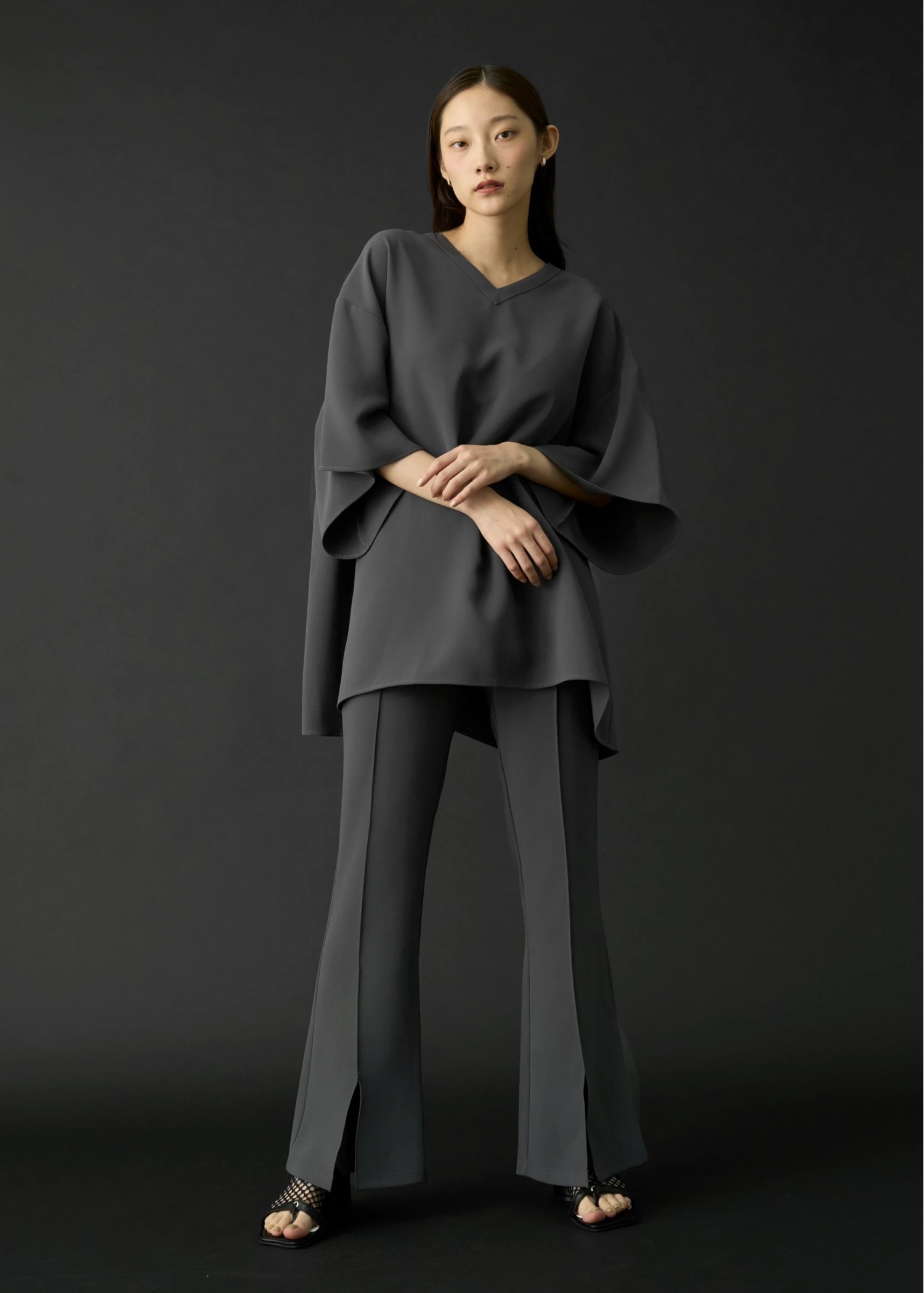 center slit relax flare PT