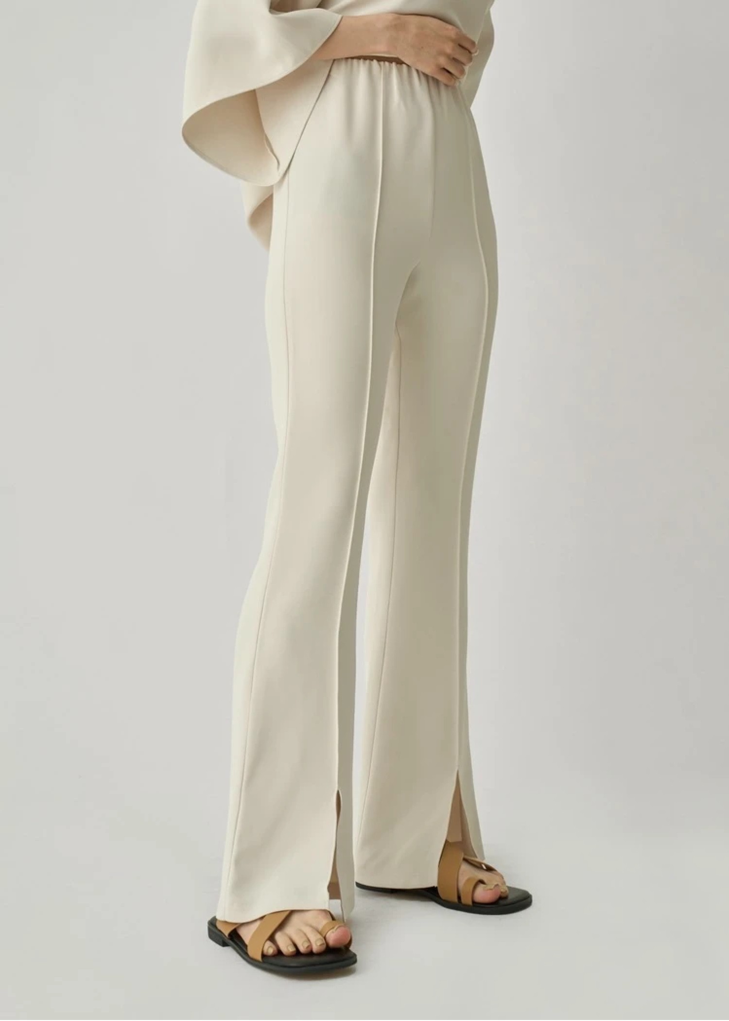 center slit relax flare PT