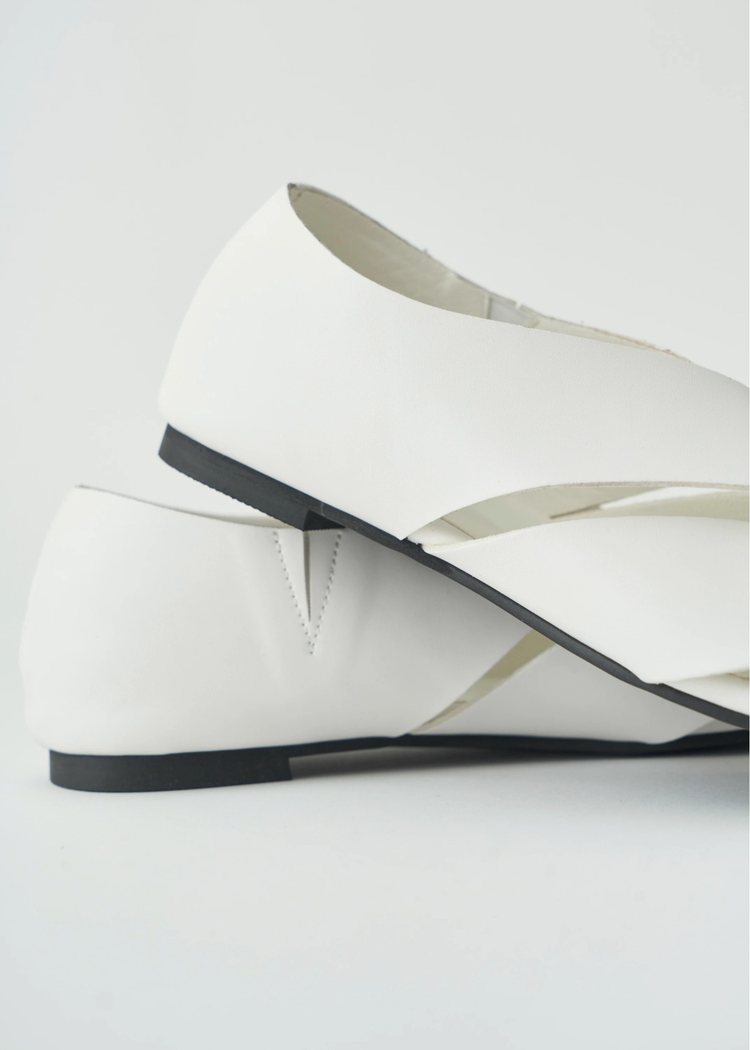 leather braid flat shoes