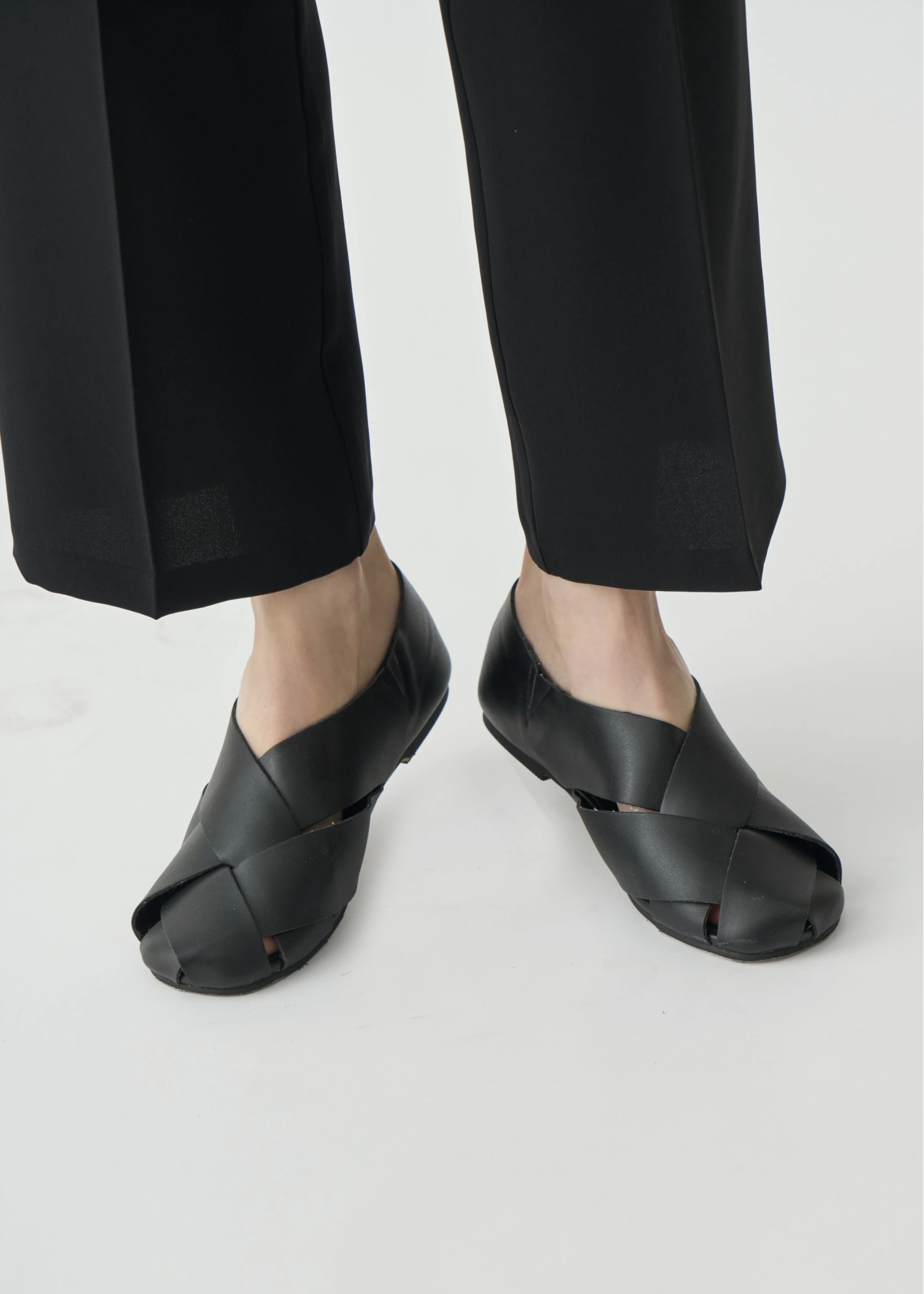 leather braid flat shoes