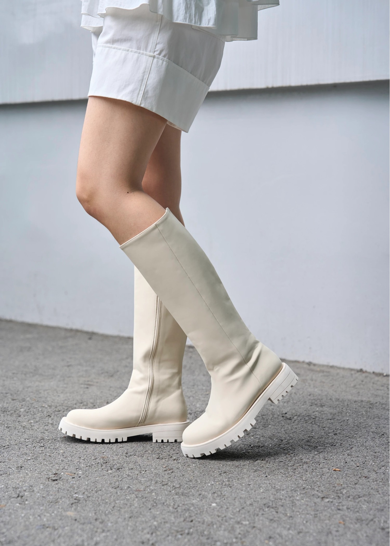 tank sole smooth long boots