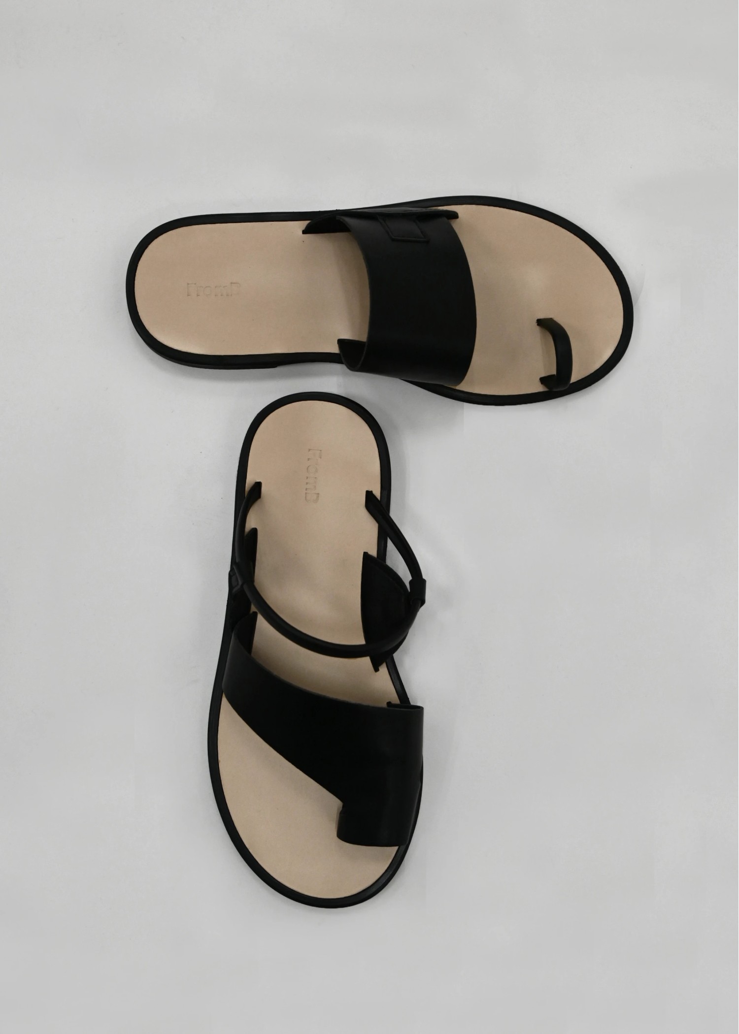 asymmetry band design sandal