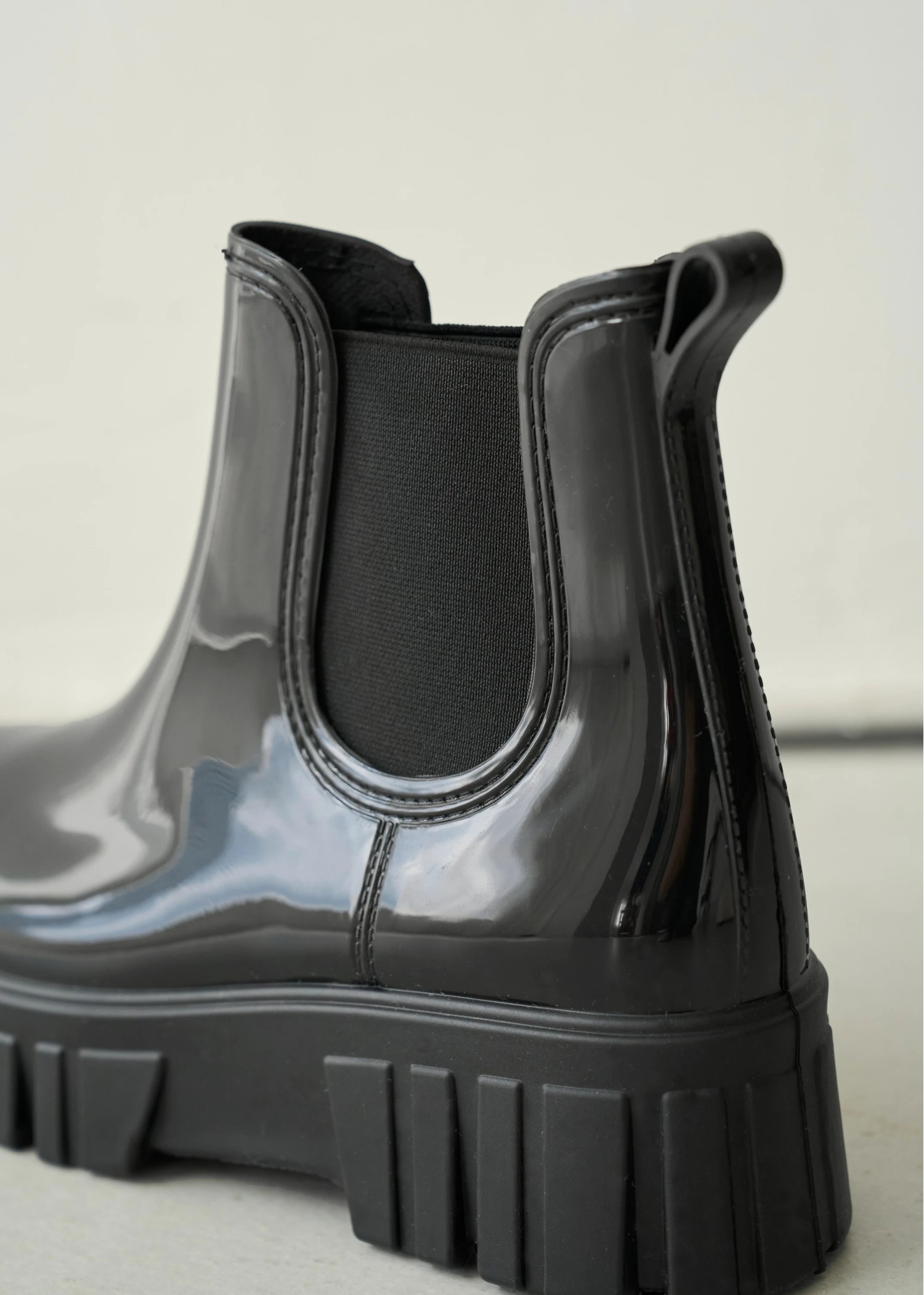 enamel side gore rain boots