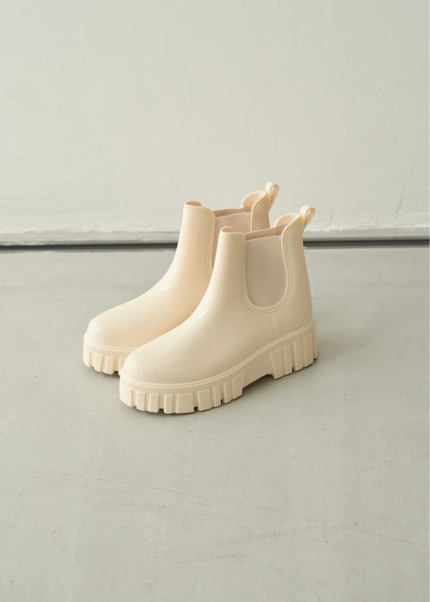 enamel side gore rain boots