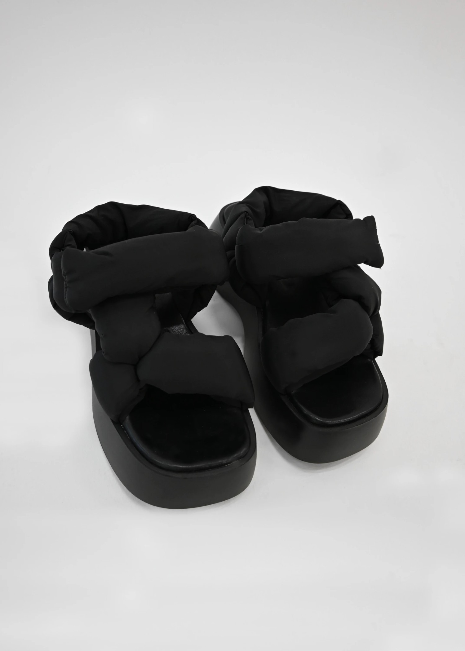 volume sole padded sandal