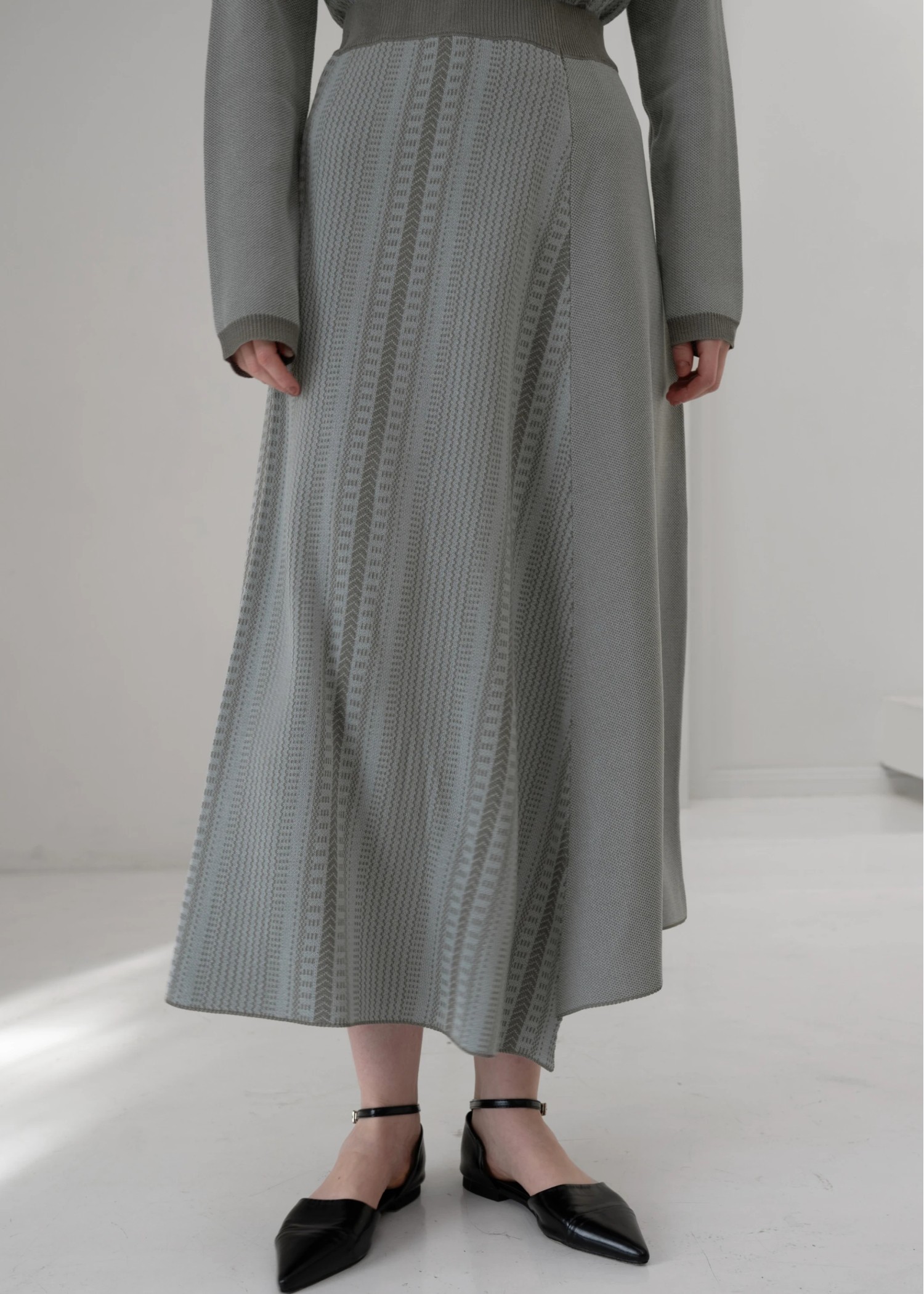 jacquard oblique multi stripe knit SK