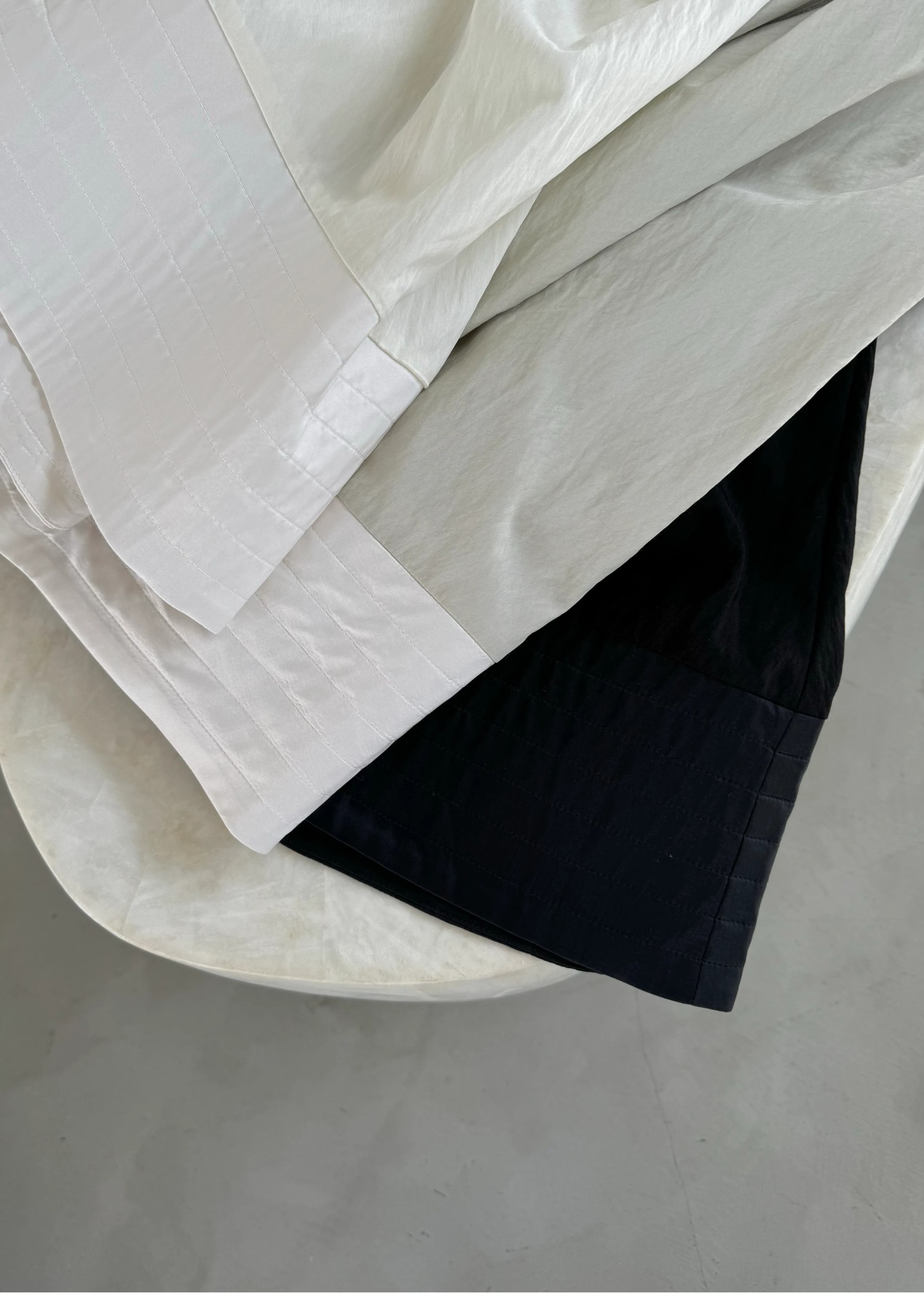 wrap pleats hem boundary SK