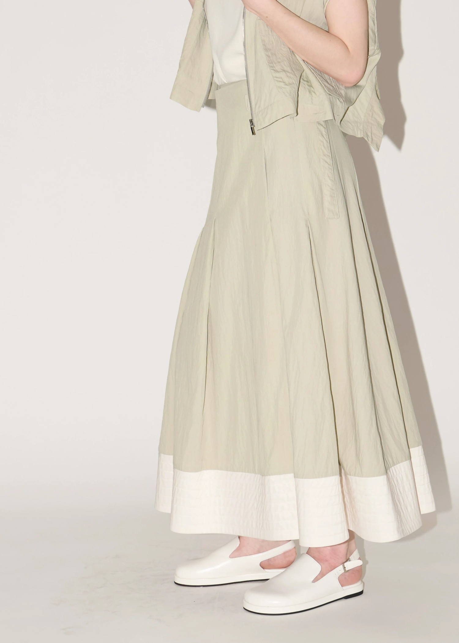 wrap pleats hem boundary SK