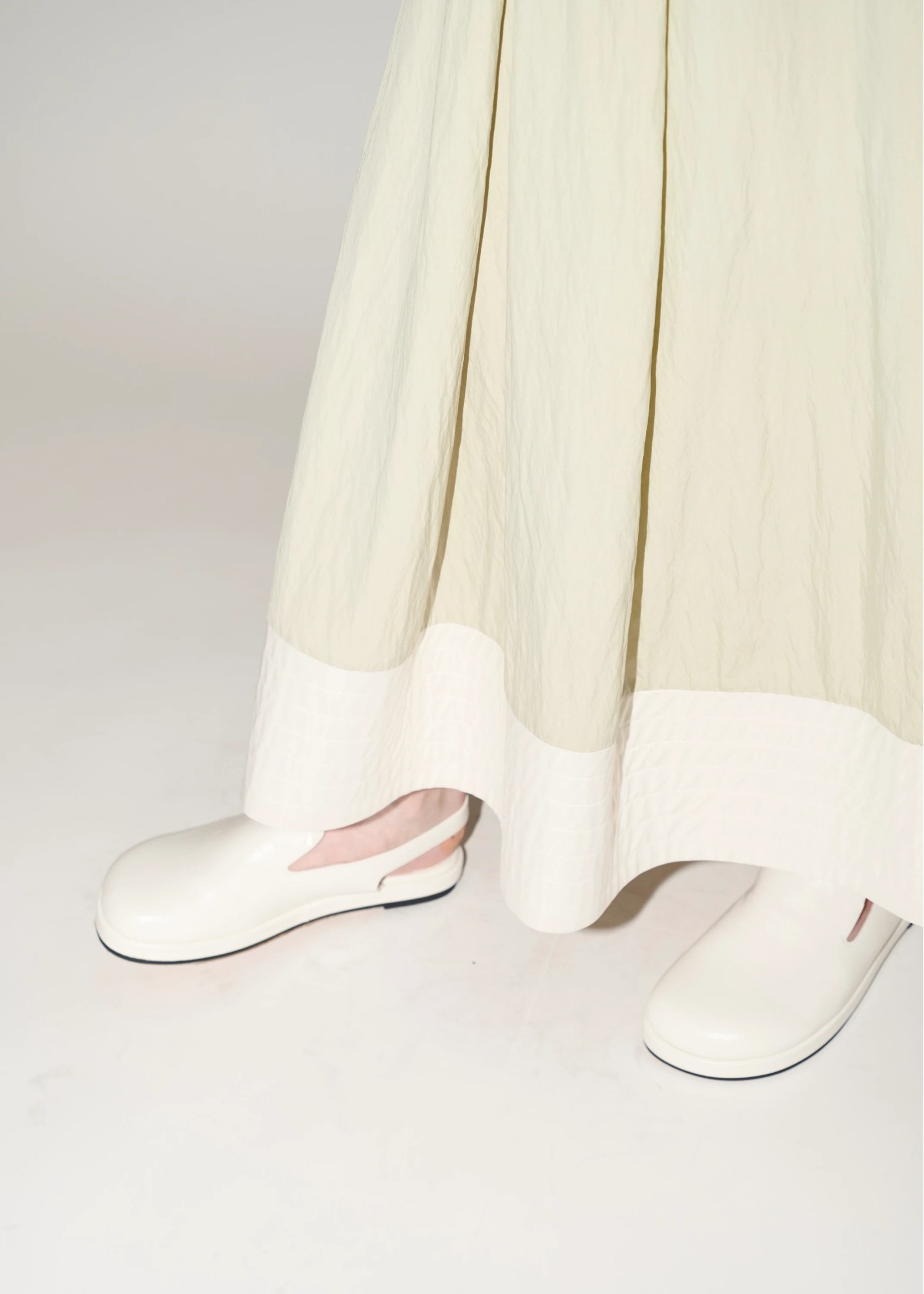 wrap pleats hem boundary SK