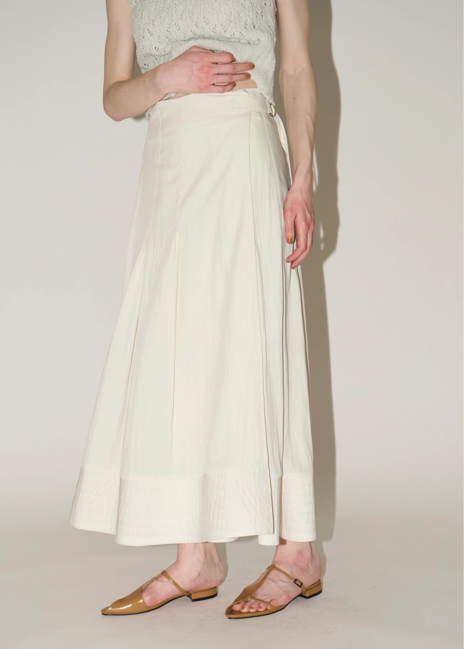 wrap pleats hem boundary SK