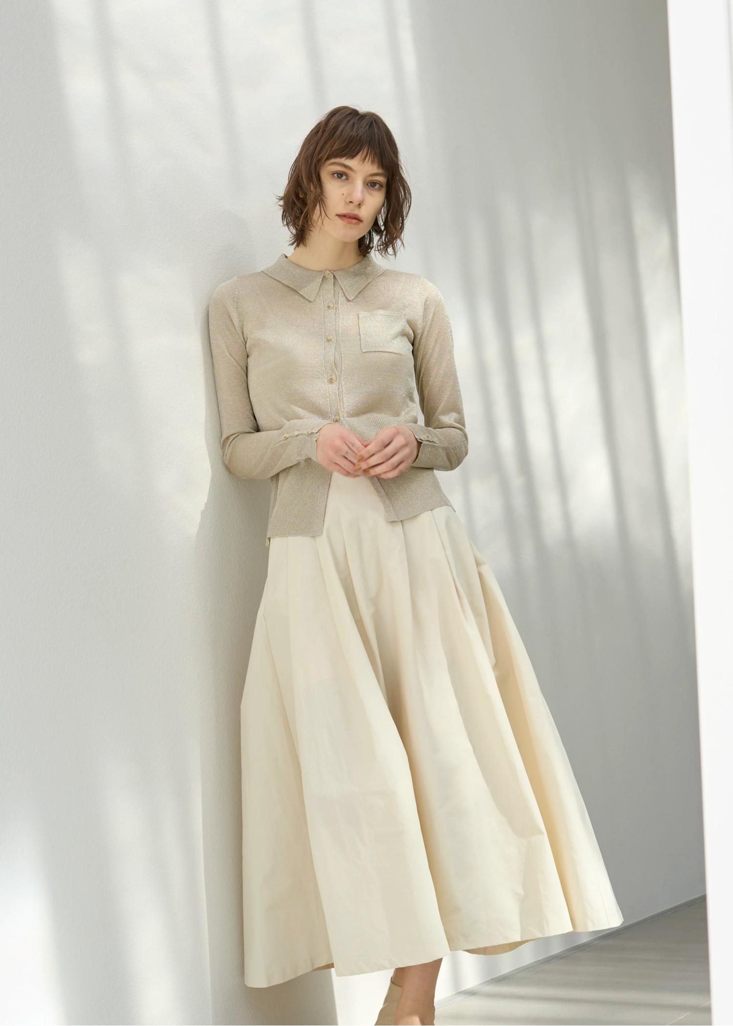 side button radially pleats SK