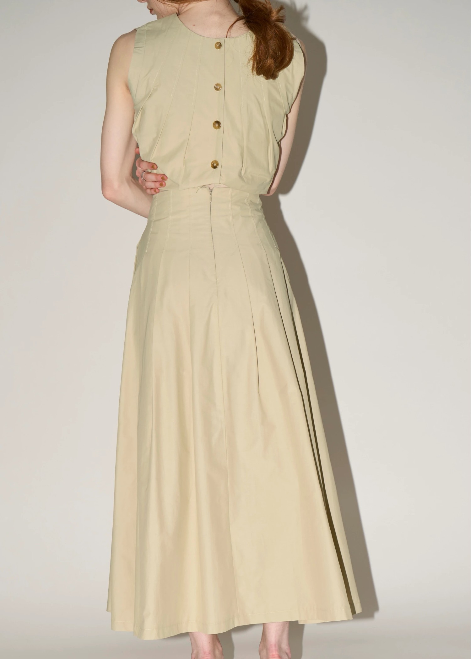 side button radially pleats SK