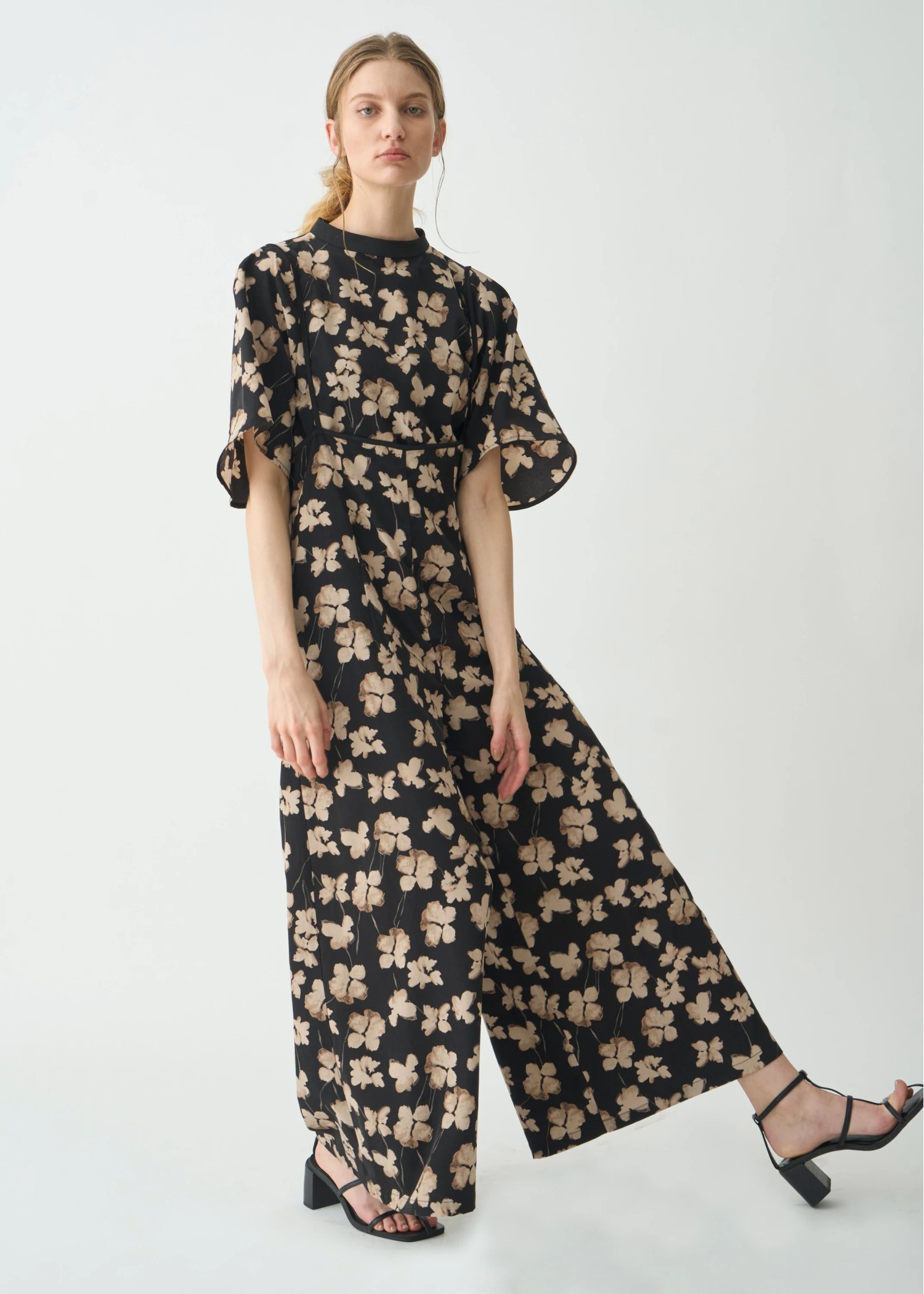 thin string flower overalls SET UP