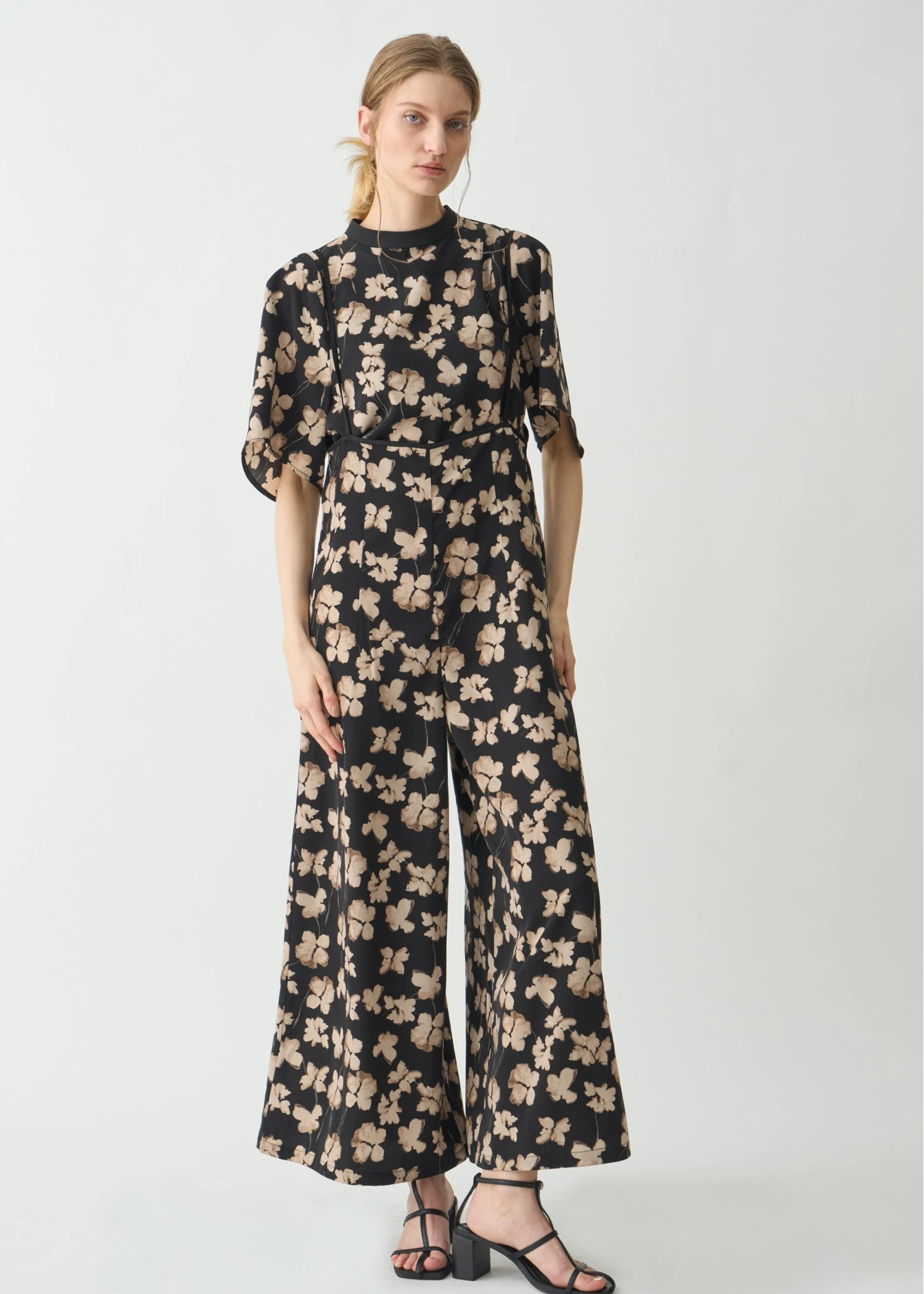 thin string flower overalls SET UP