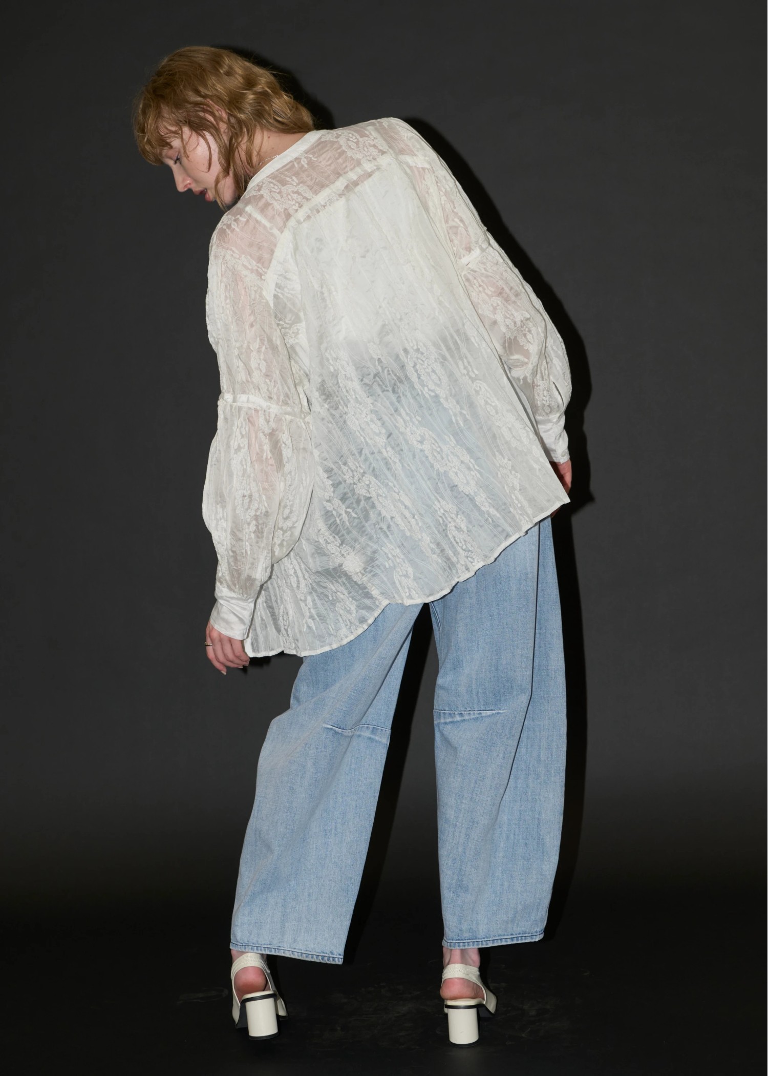 wrinkle embroidery removable sleeve BL