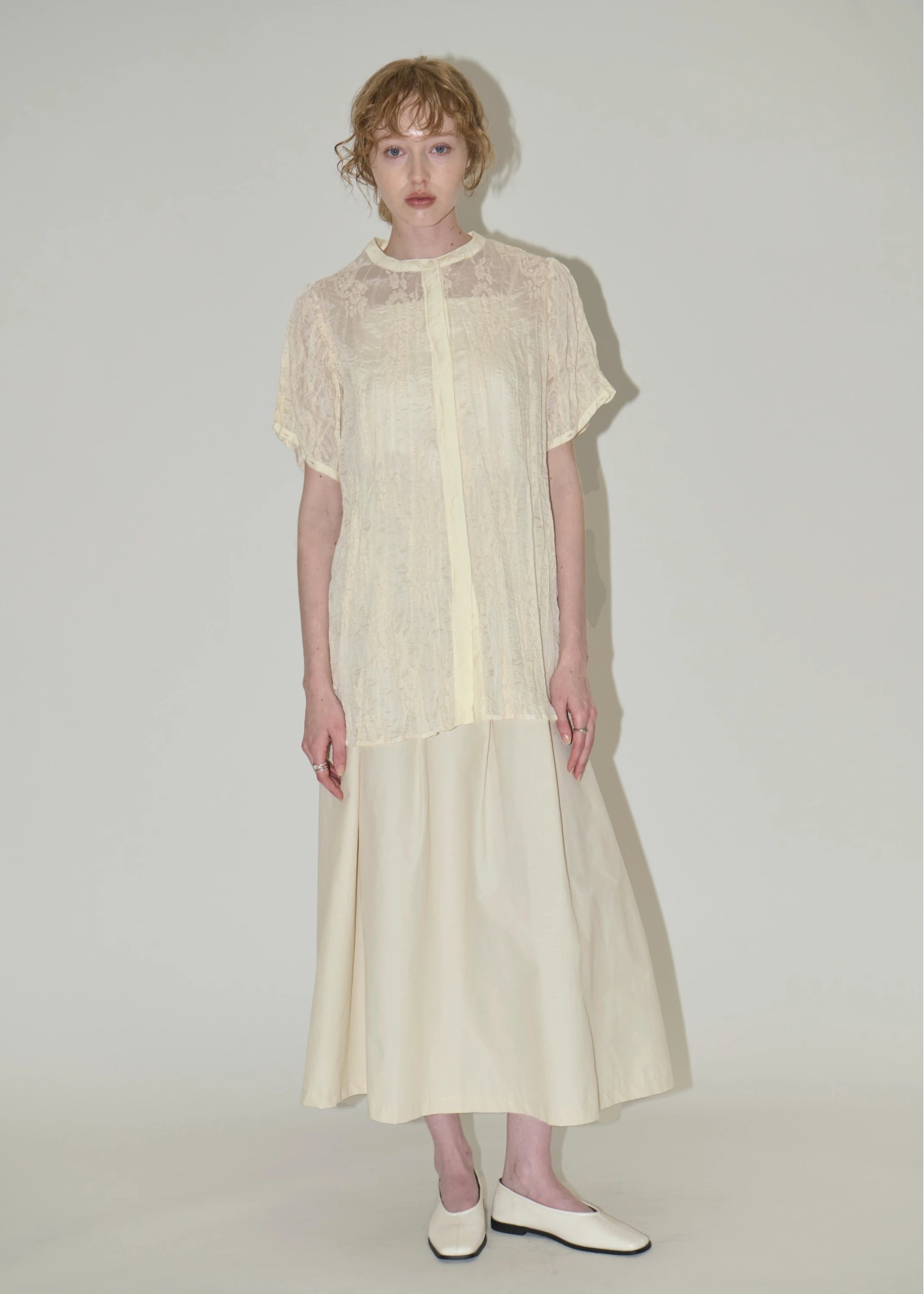 wrinkle embroidery removable sleeve BL