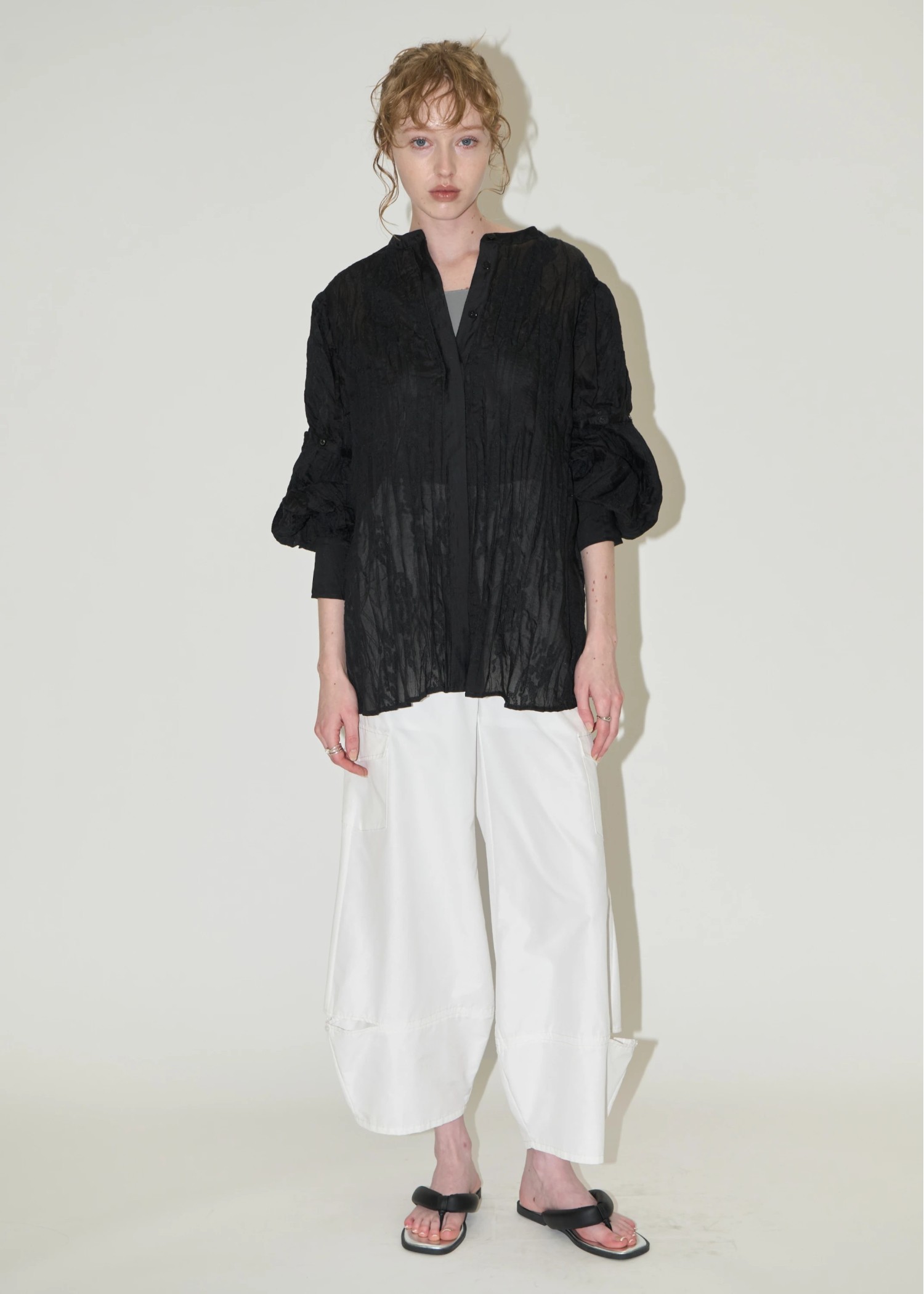 wrinkle embroidery removable sleeve BL