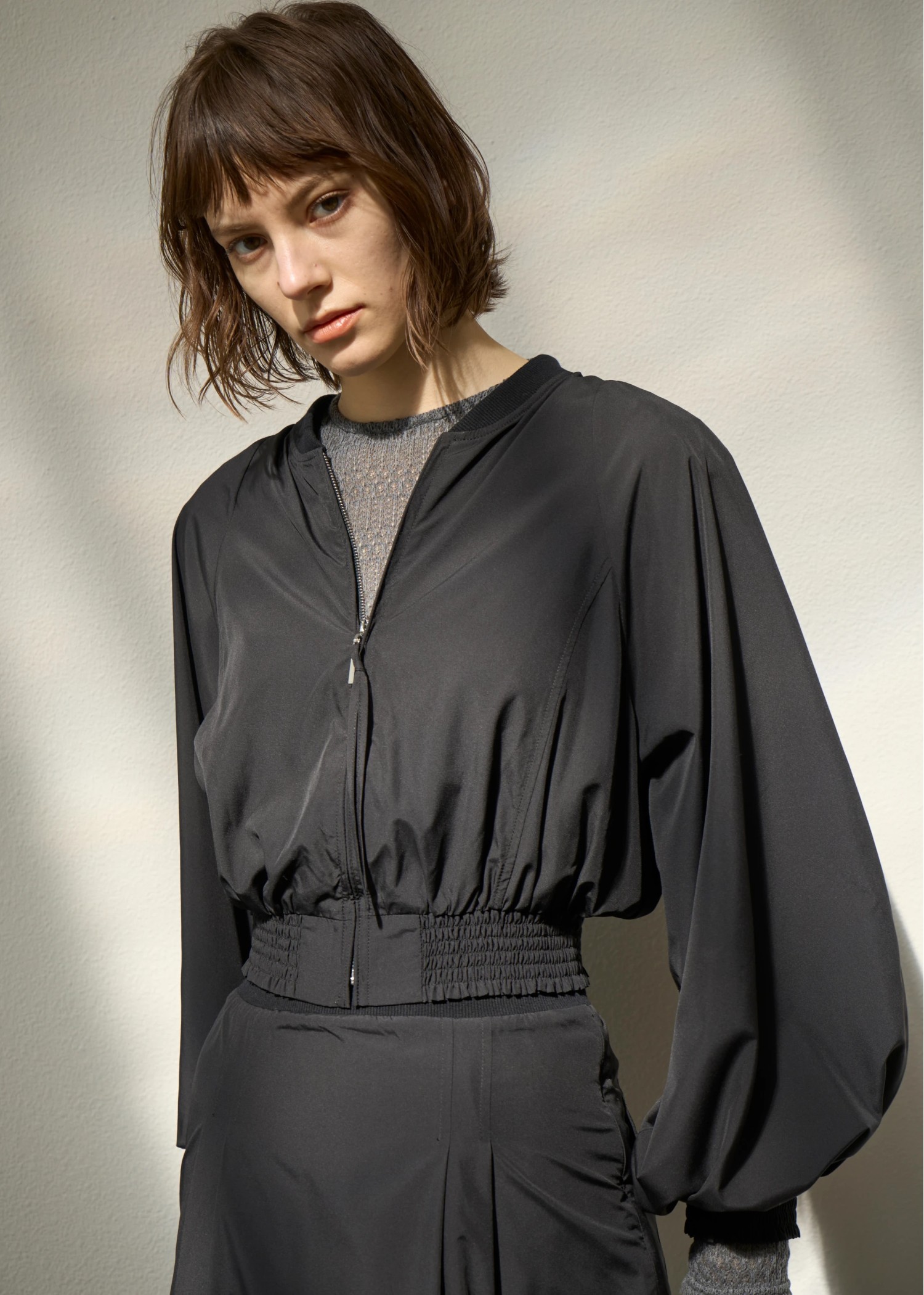 UV cut sheer lightly zip TOPS