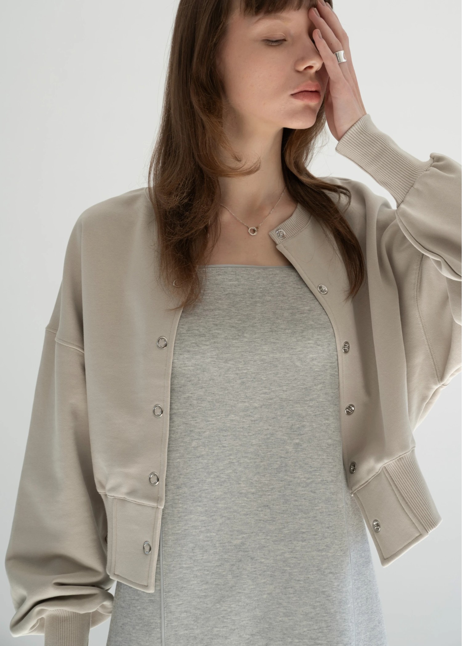 short cropped 2way lightweight sweat