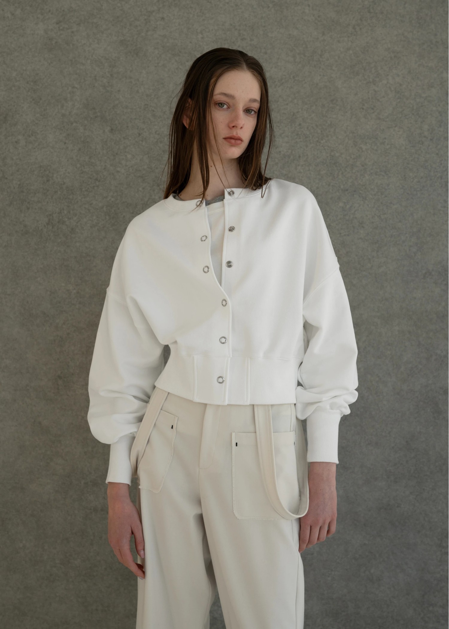 short cropped 2way lightweight sweat