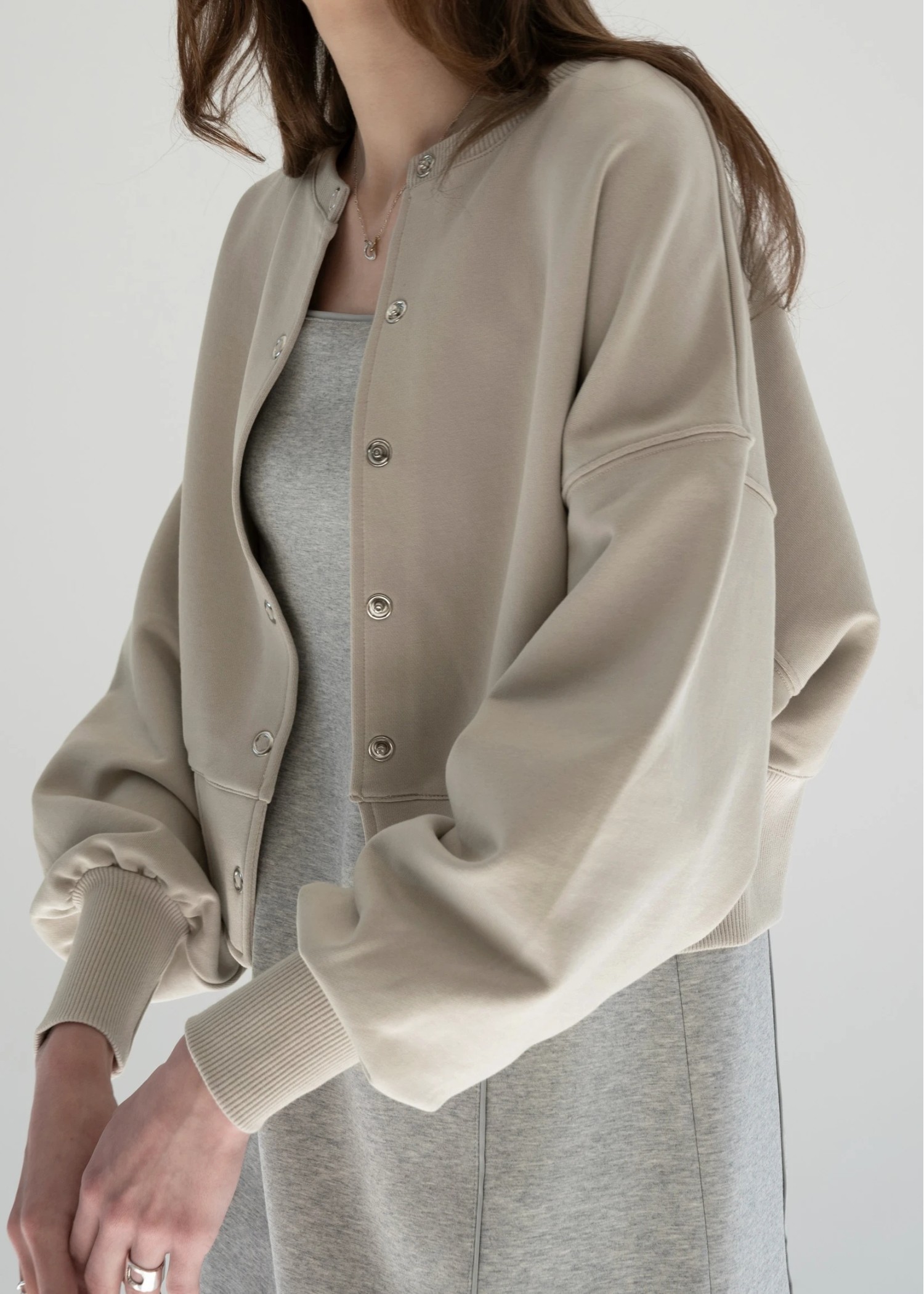 short cropped 2way lightweight sweat