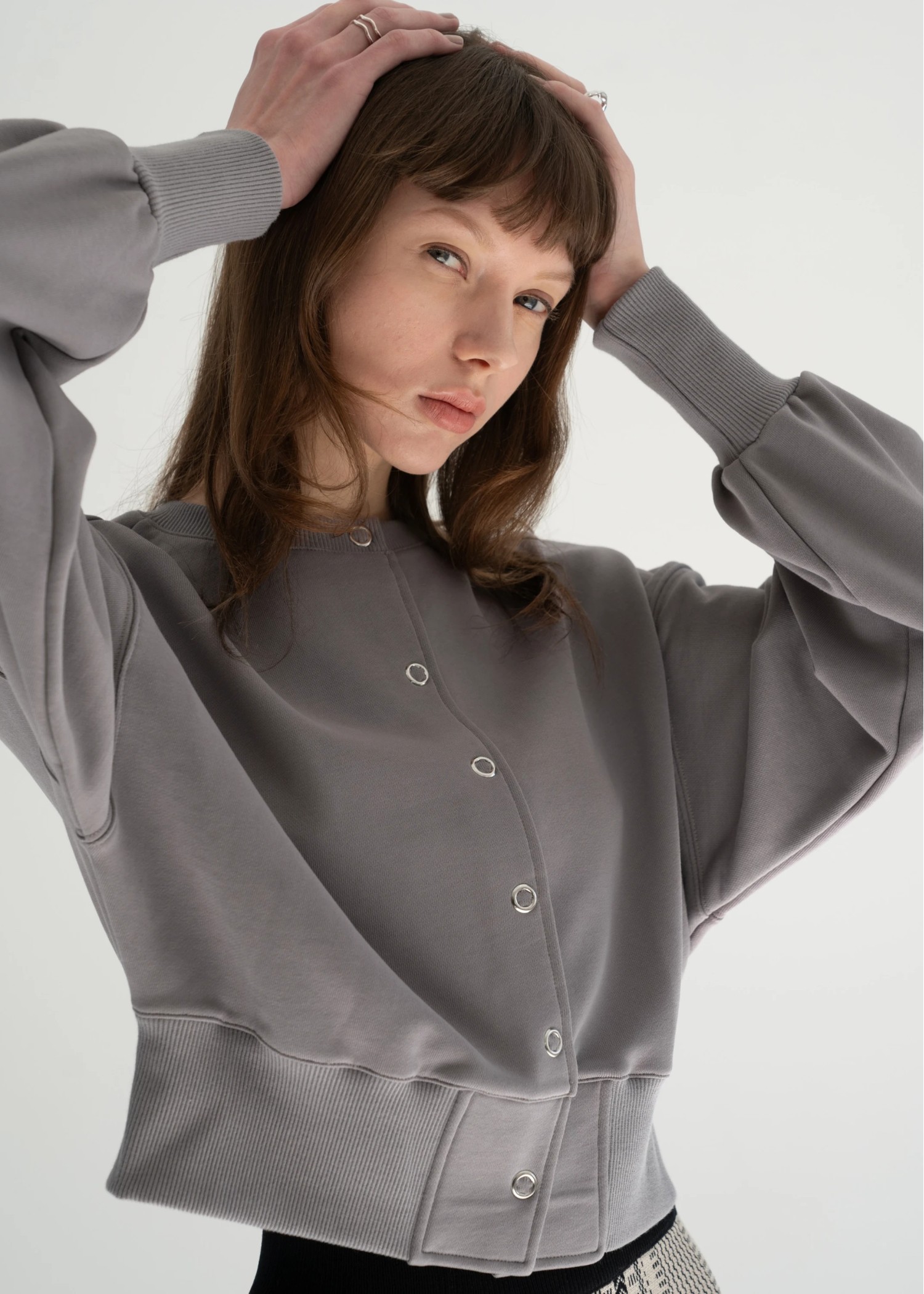 short cropped 2way lightweight sweat