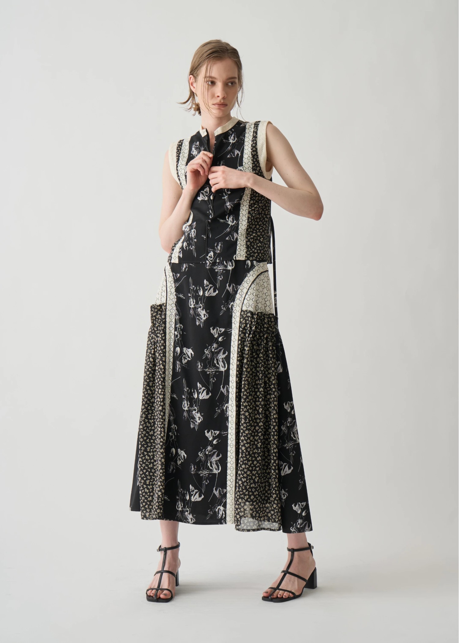 patchwork lace no sleeve BL