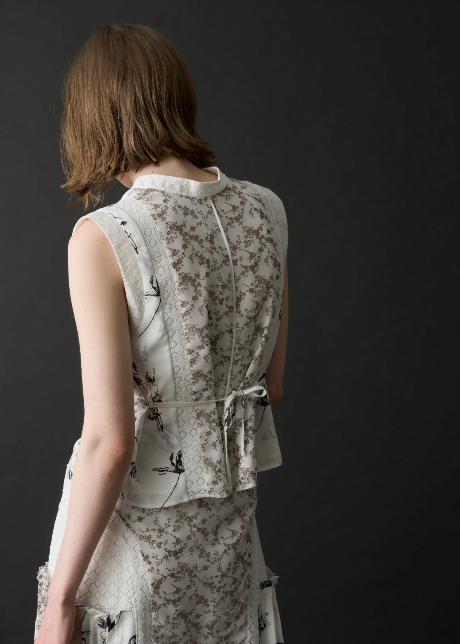 patchwork lace no sleeve BL