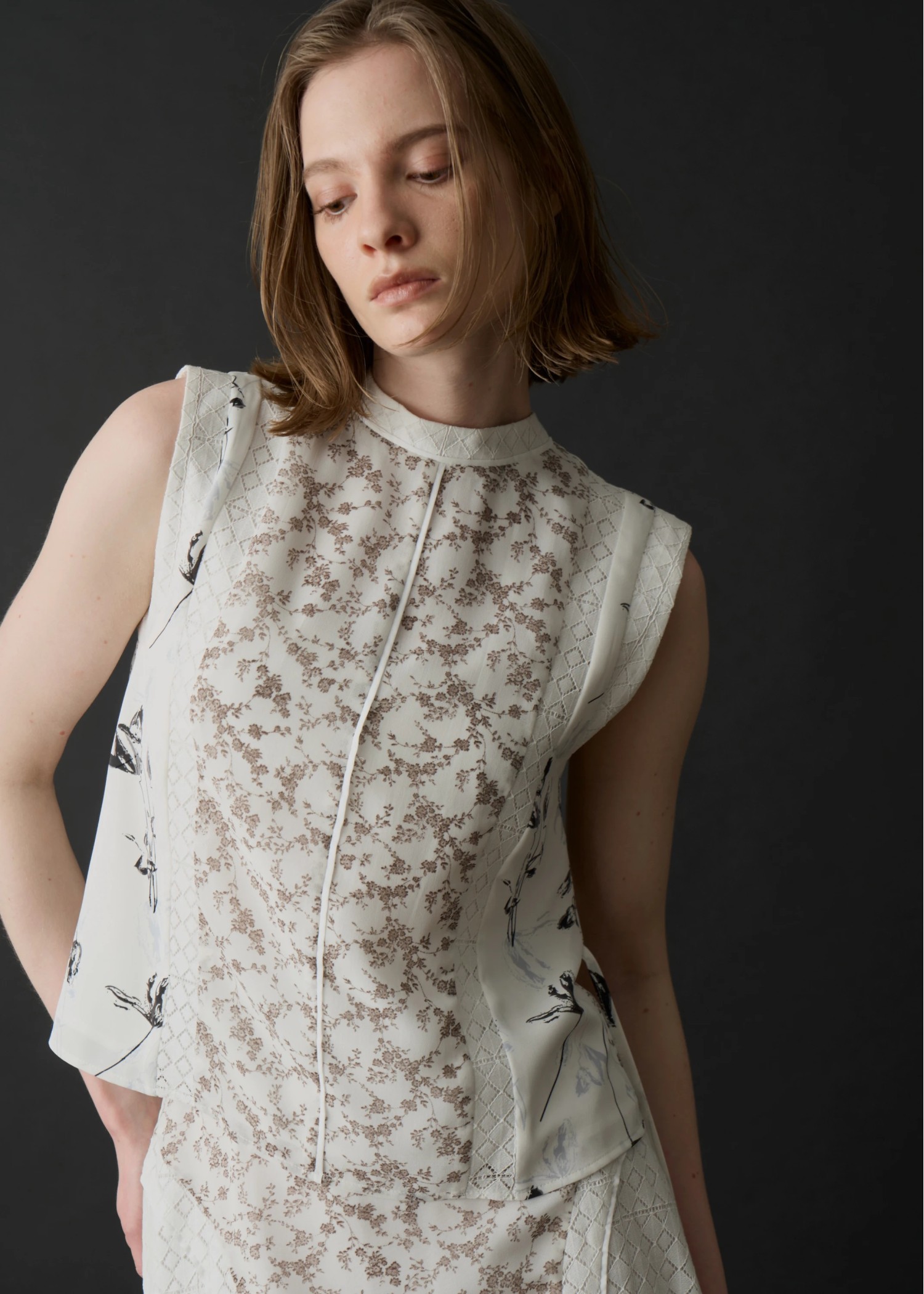 patchwork lace no sleeve BL