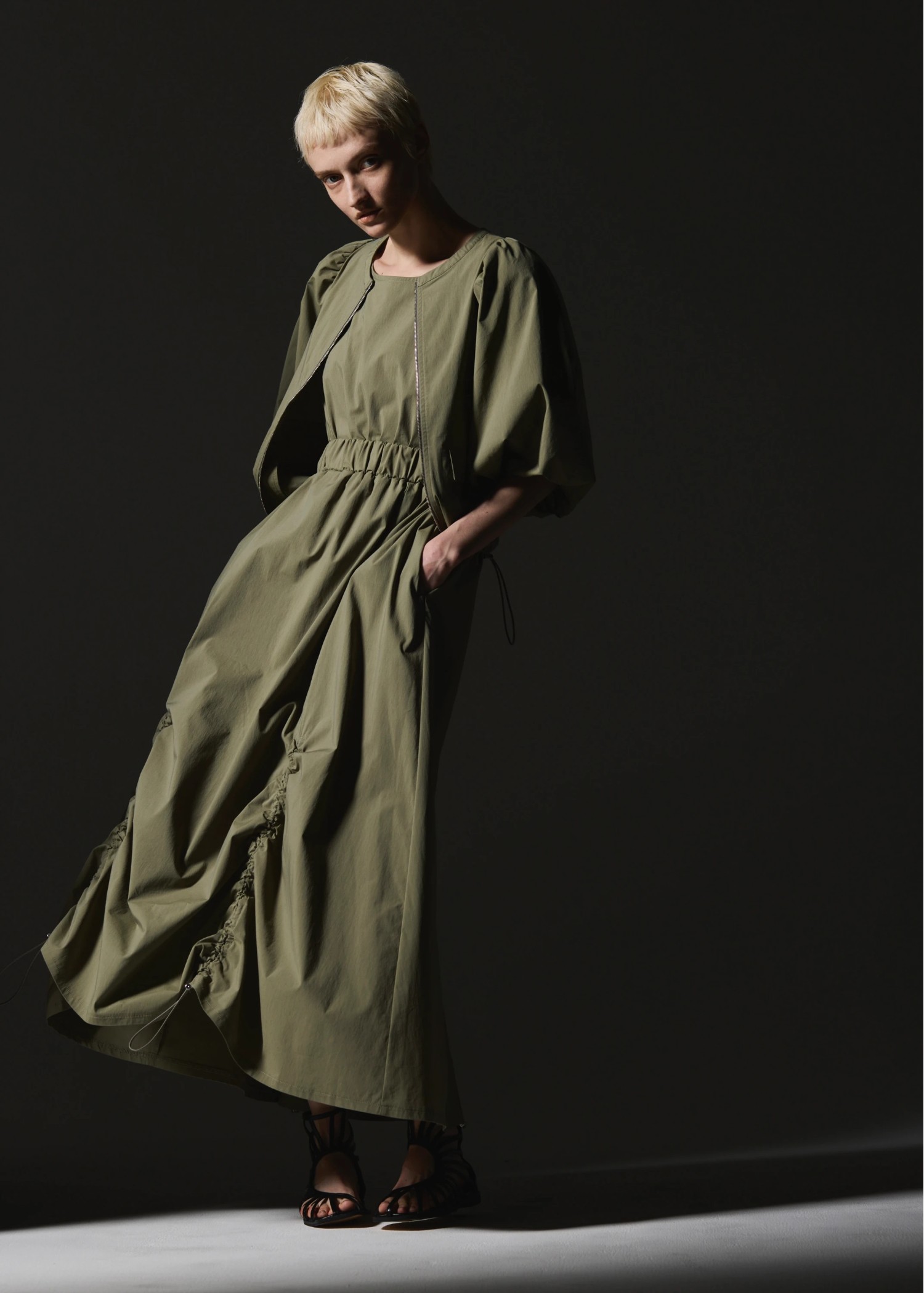 balloon sleeve drawstring zip tops