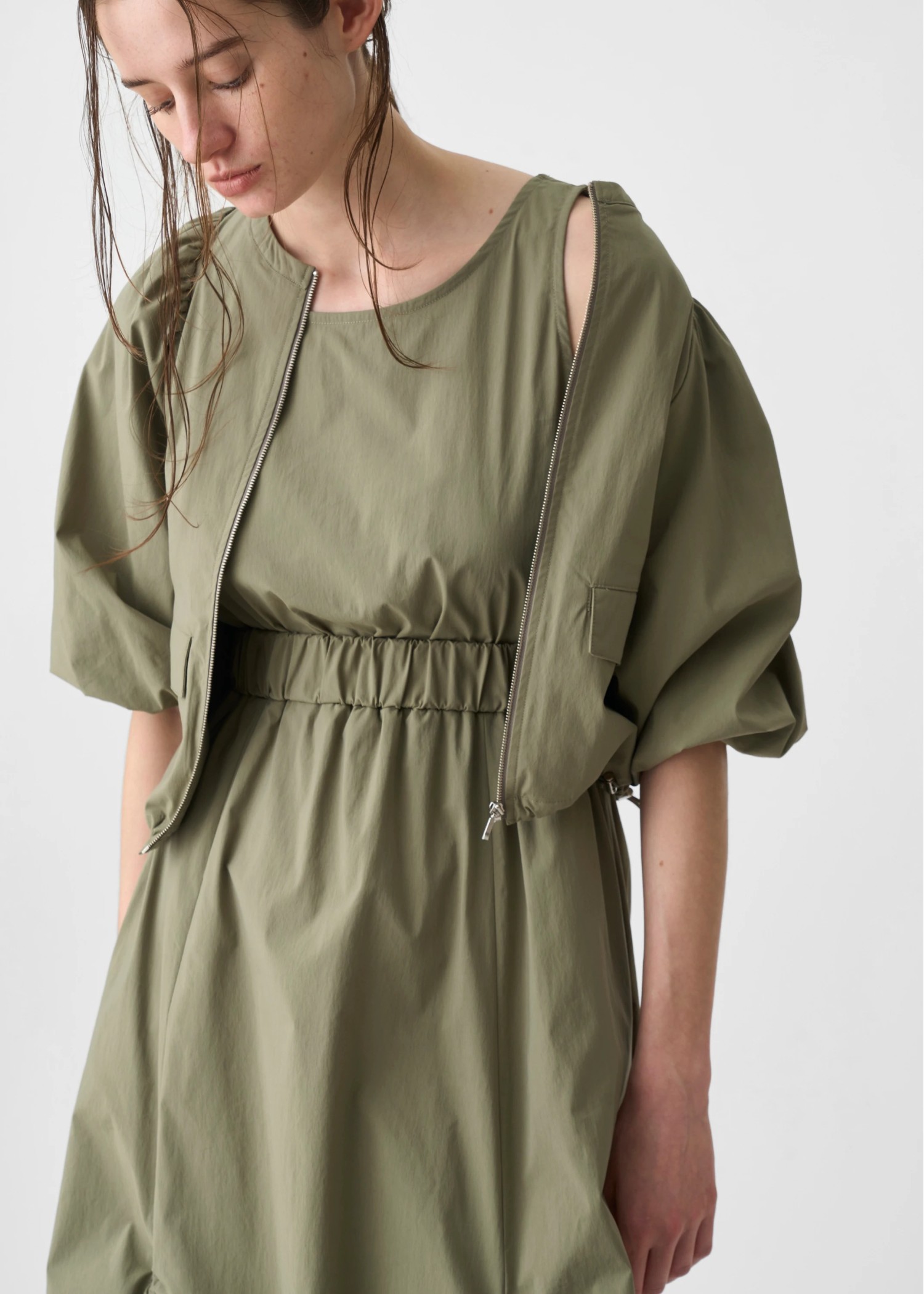 balloon sleeve drawstring zip tops