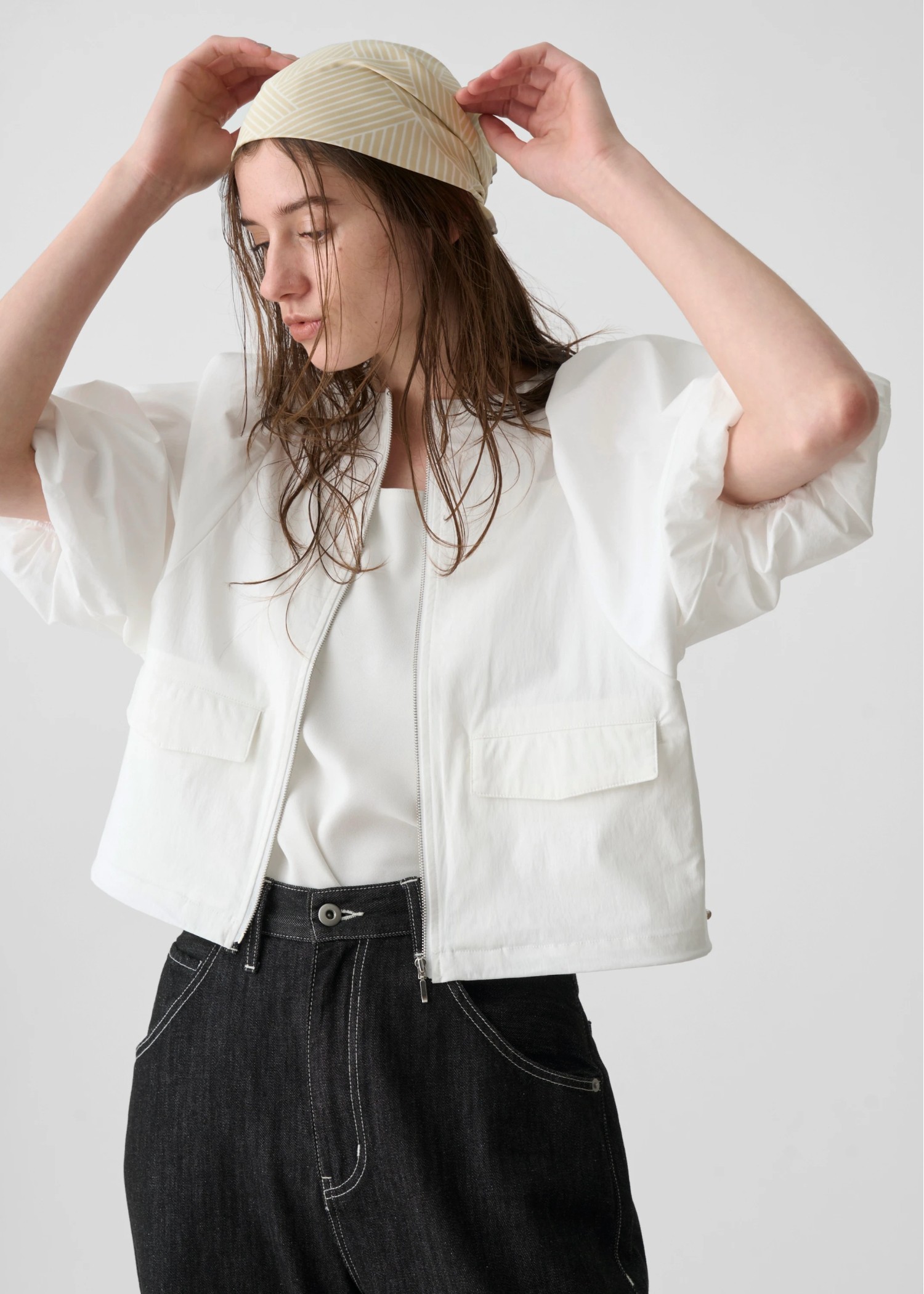 balloon sleeve drawstring zip tops