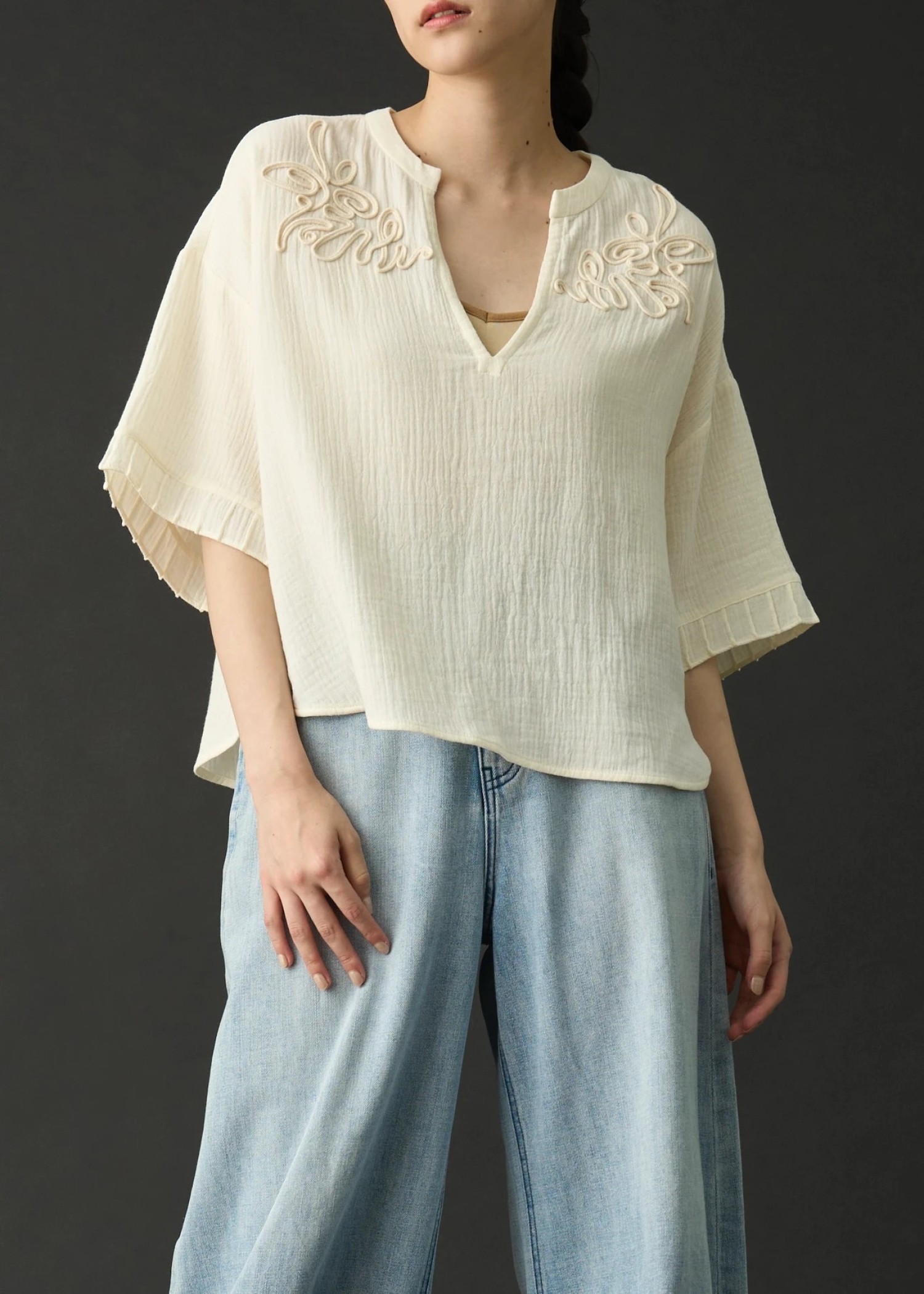 cord embroidery pleats sleeve double gaze tops