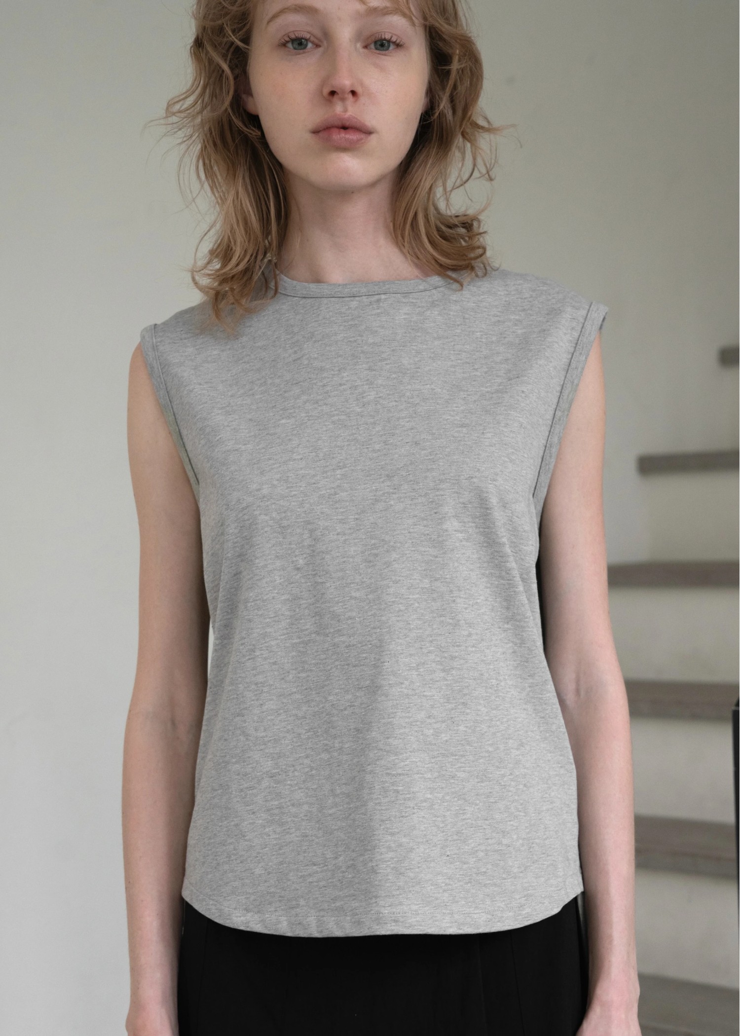 side drawstring irregular hem tank