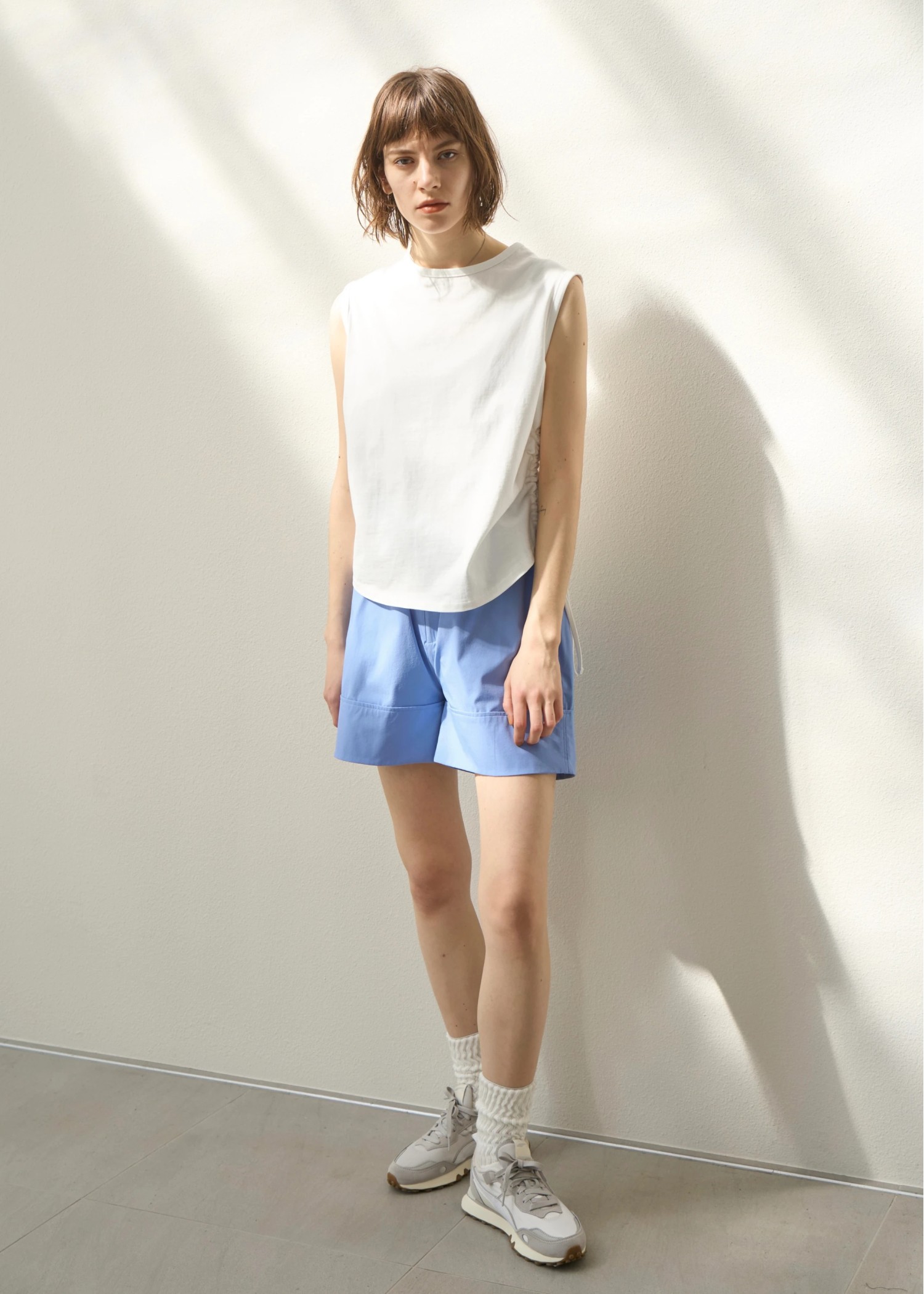 side drawstring irregular hem tank