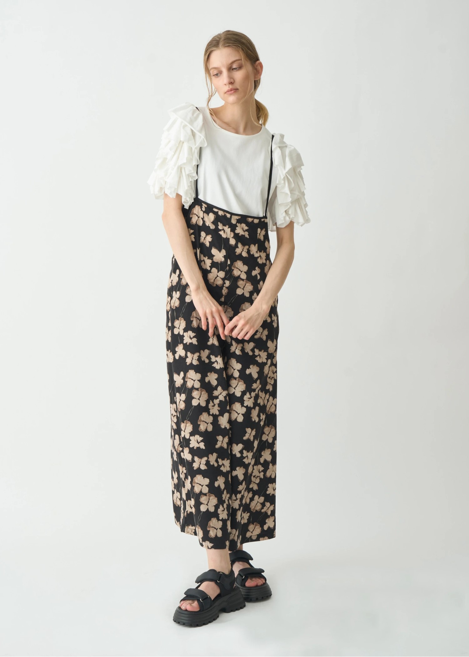 frill volume sleeve cut and sew tops