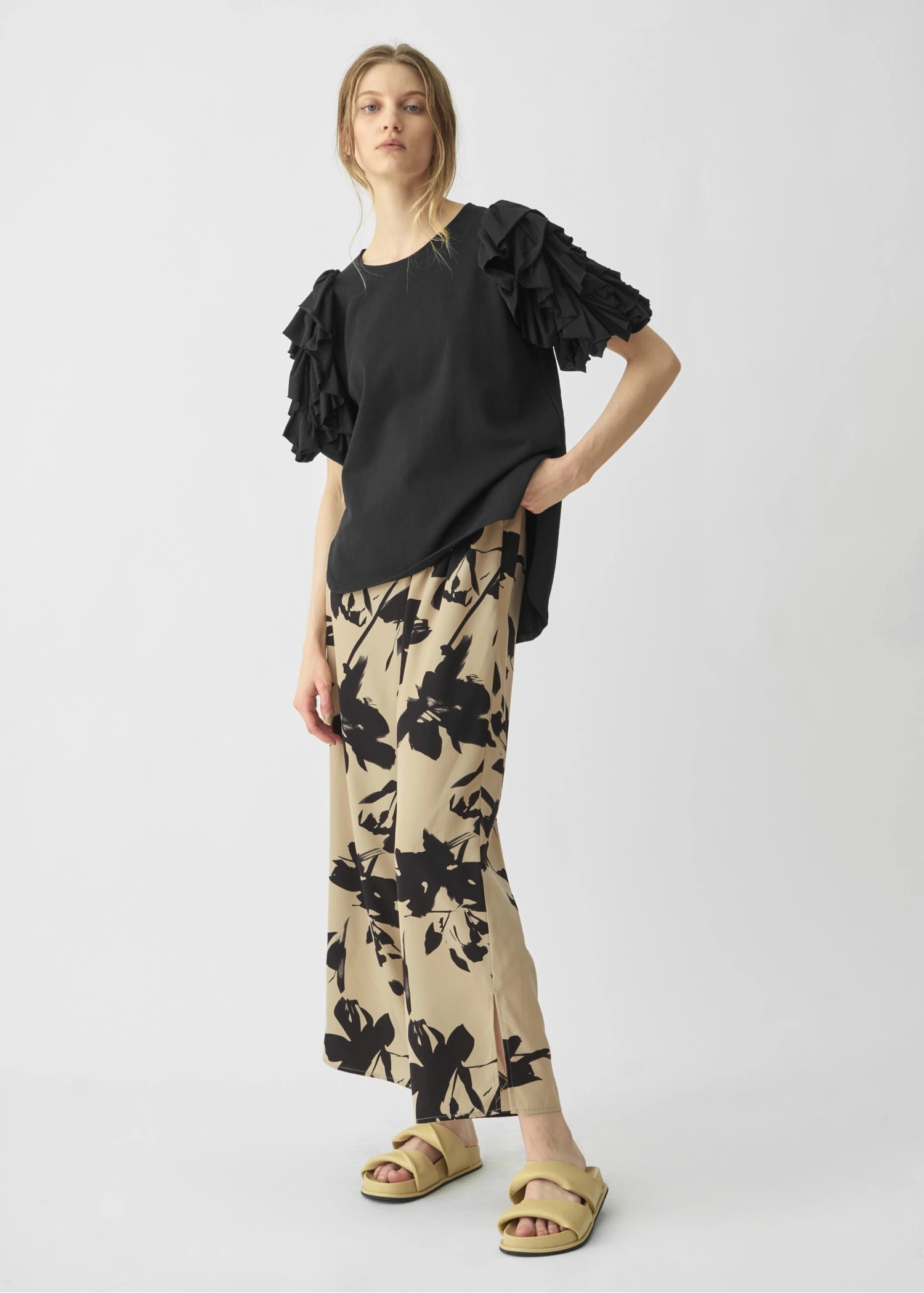 frill volume sleeve cut and sew tops