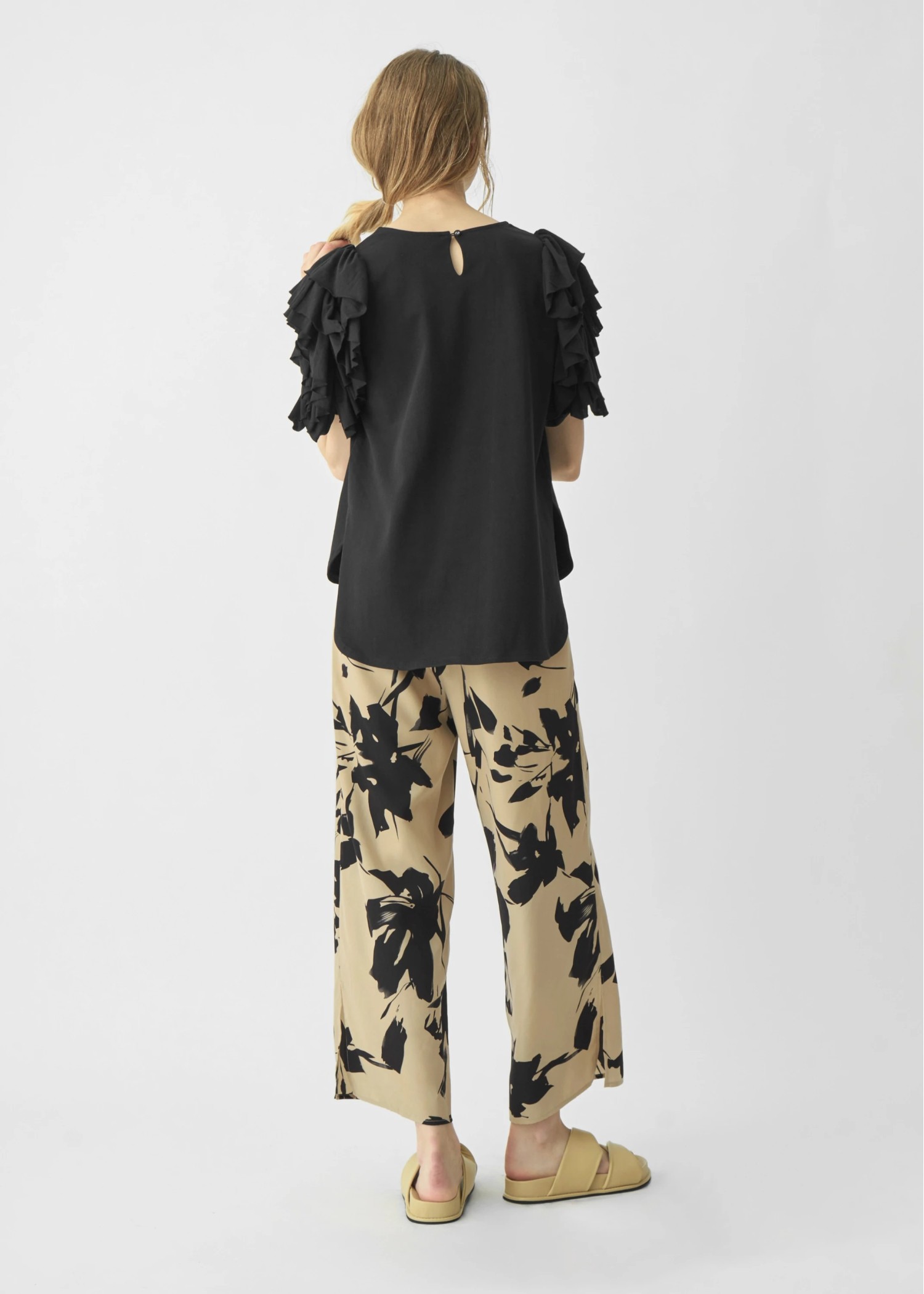 frill volume sleeve cut and sew tops