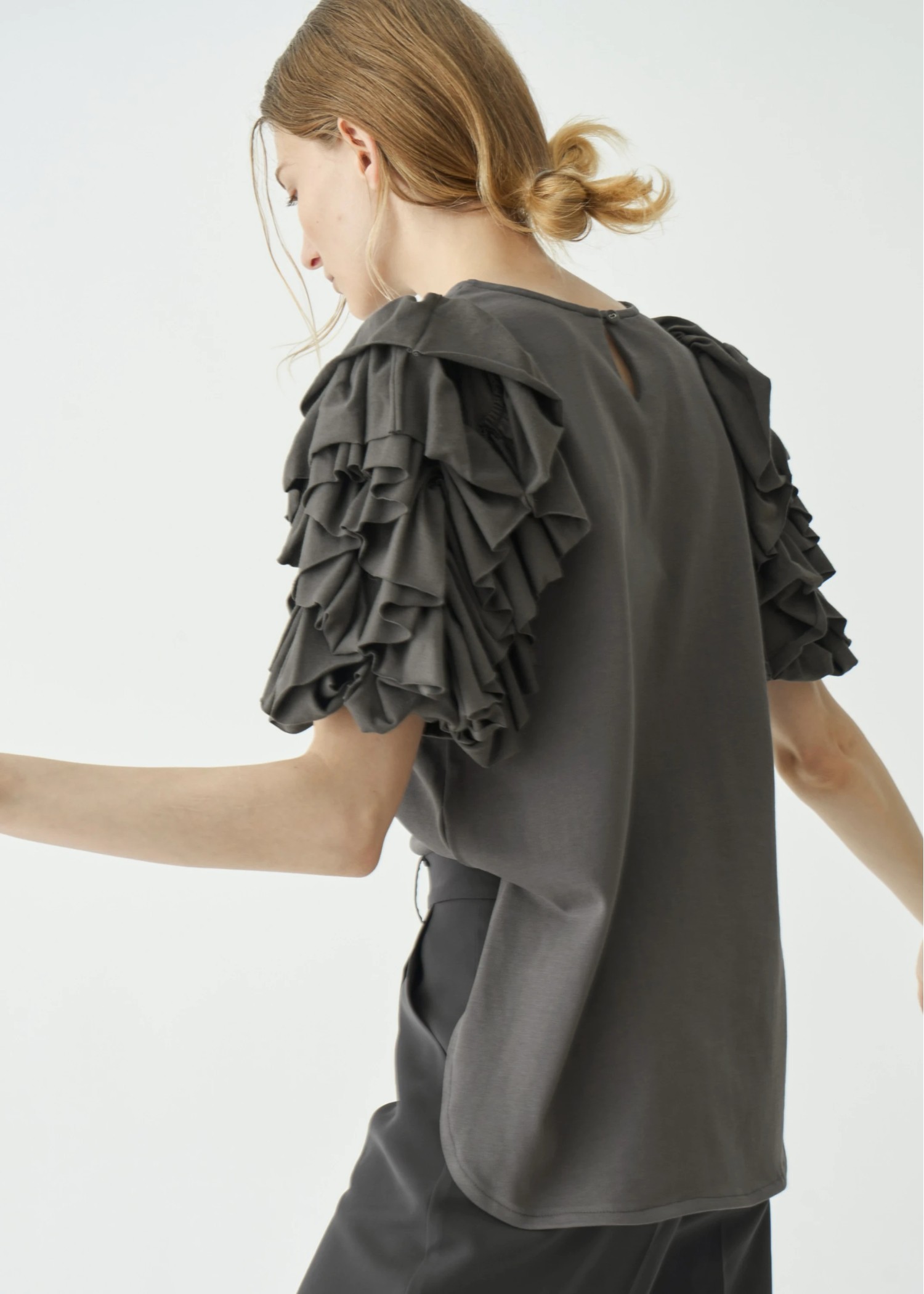 frill volume sleeve cut and sew tops