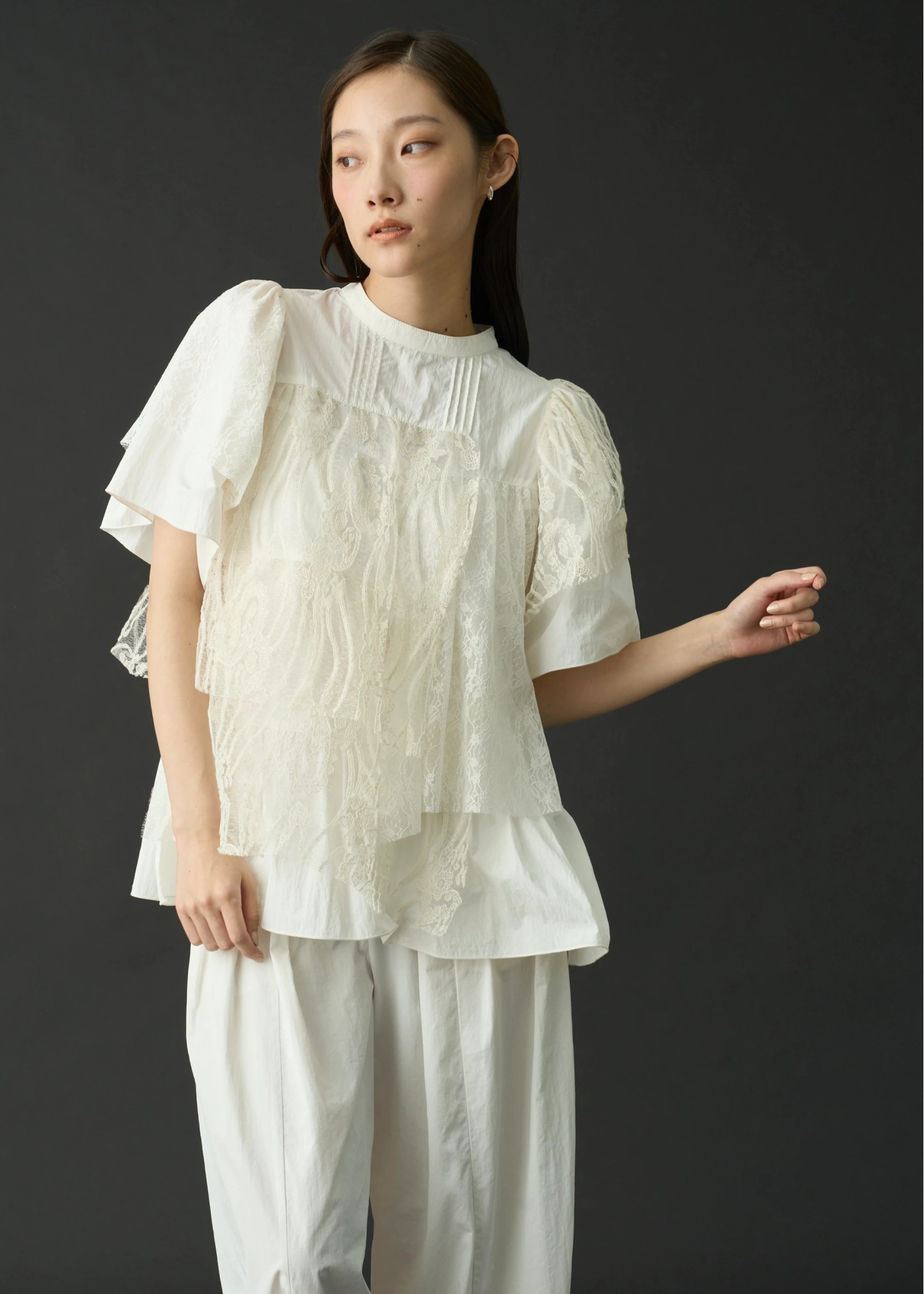 random tiered mix lace BL