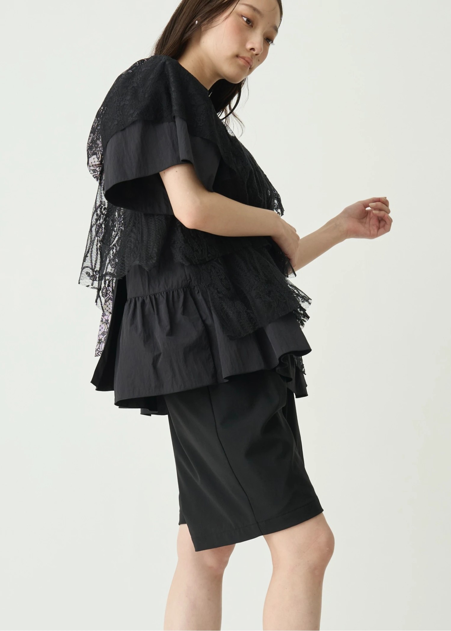 random tiered mix lace BL