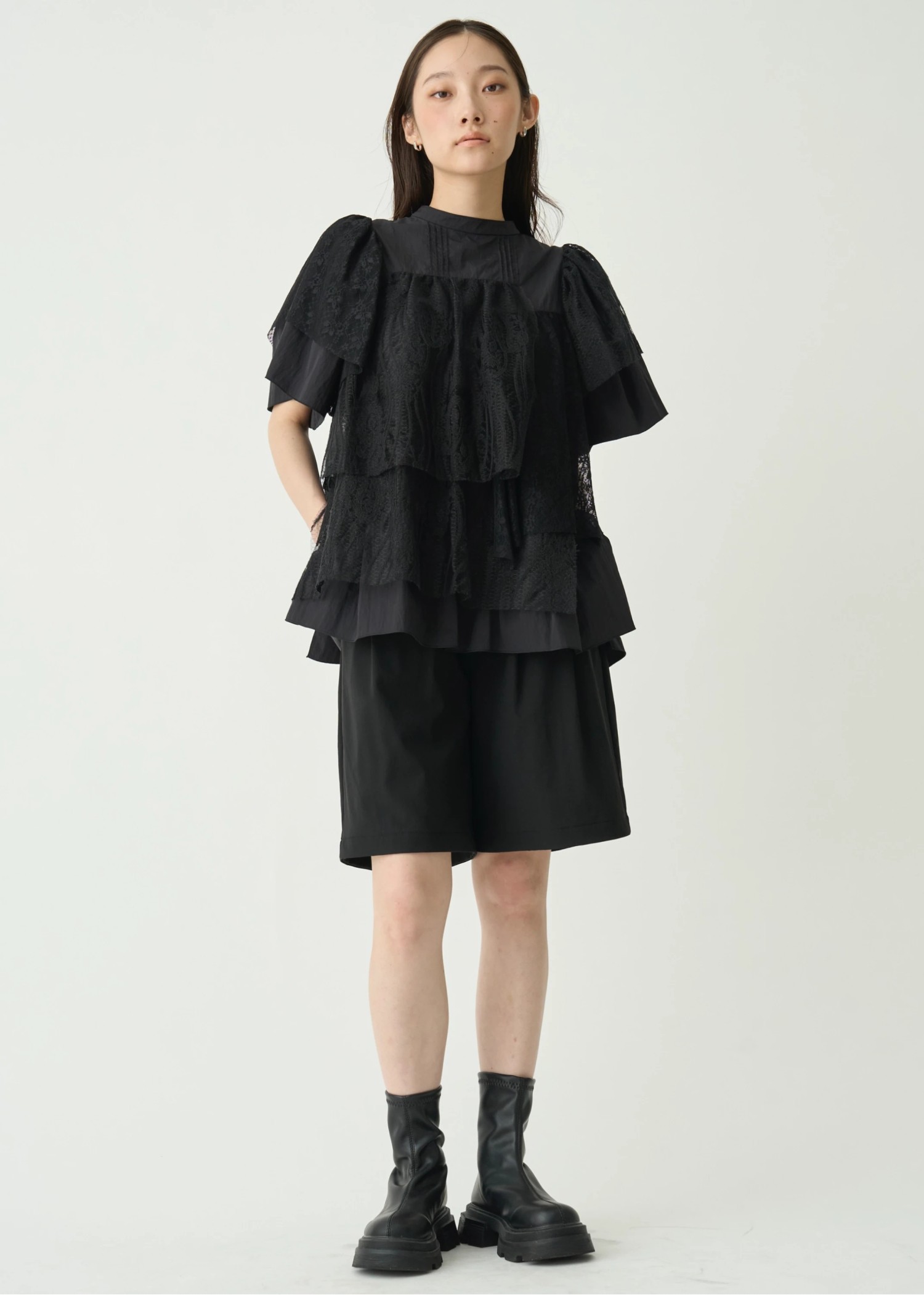 random tiered mix lace BL