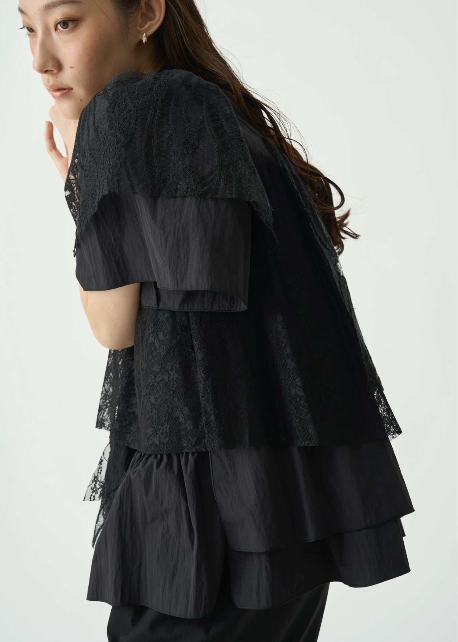 random tiered mix lace BL