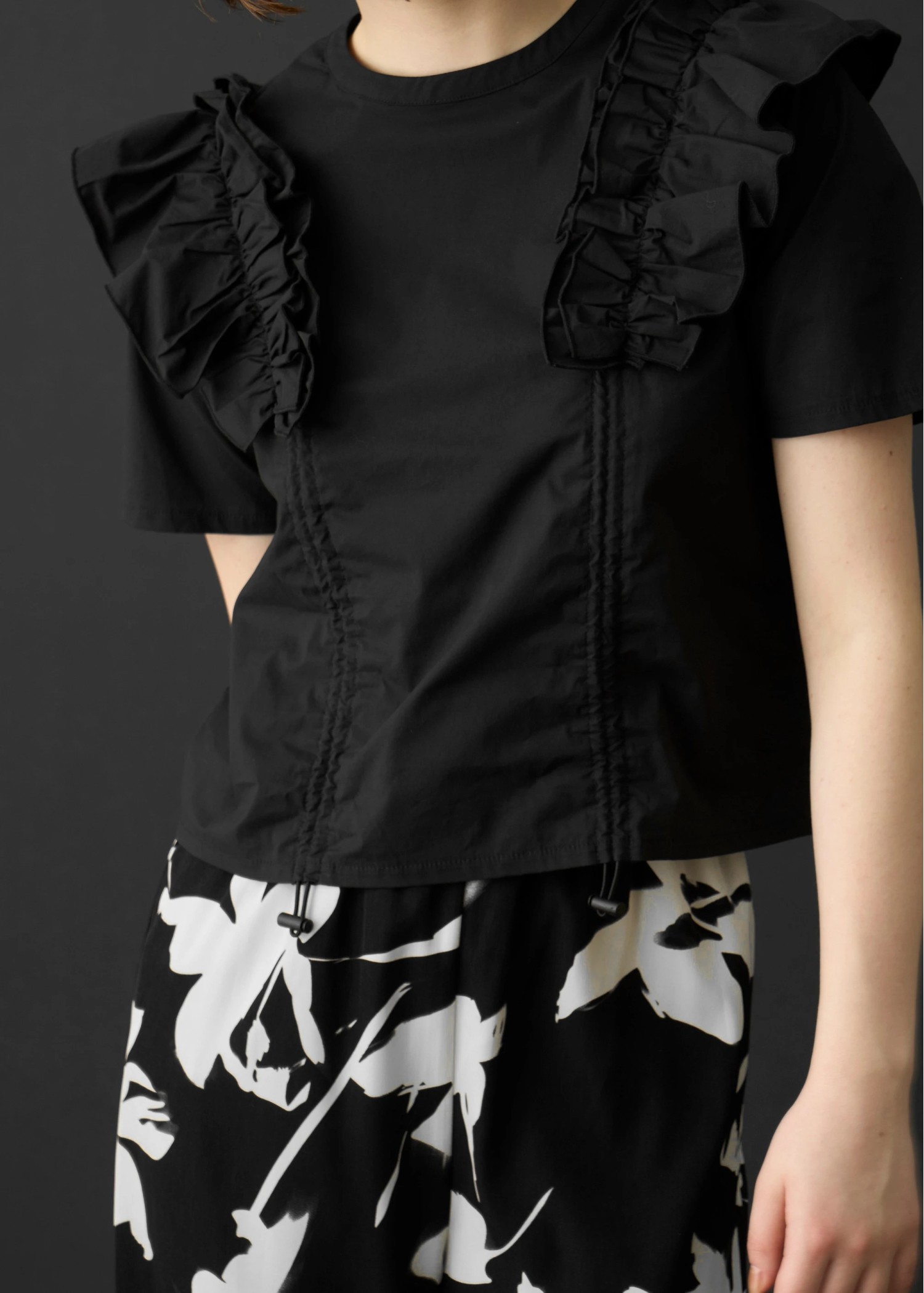frill drawstring half sleeve BL