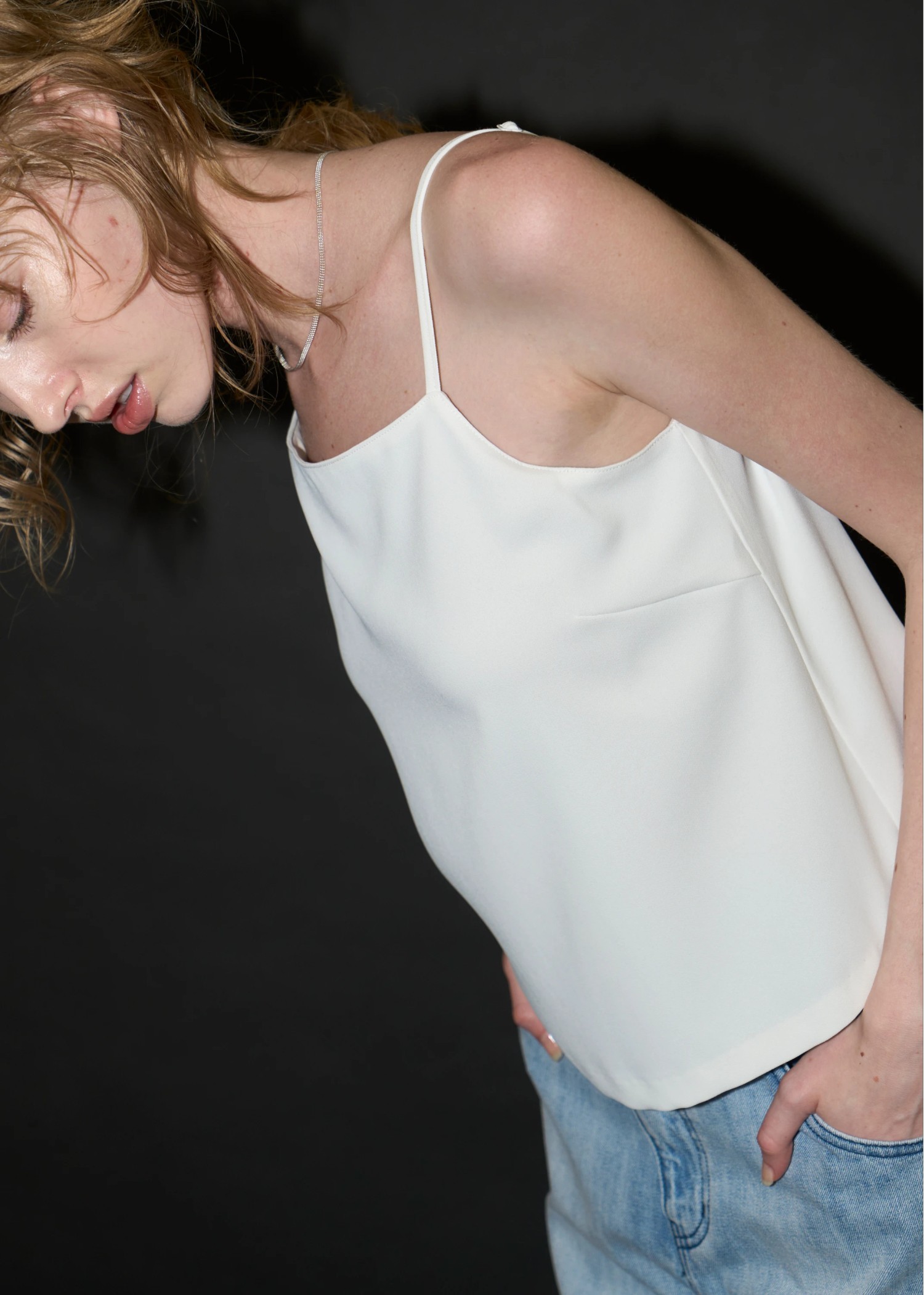 cup in square neckline cami