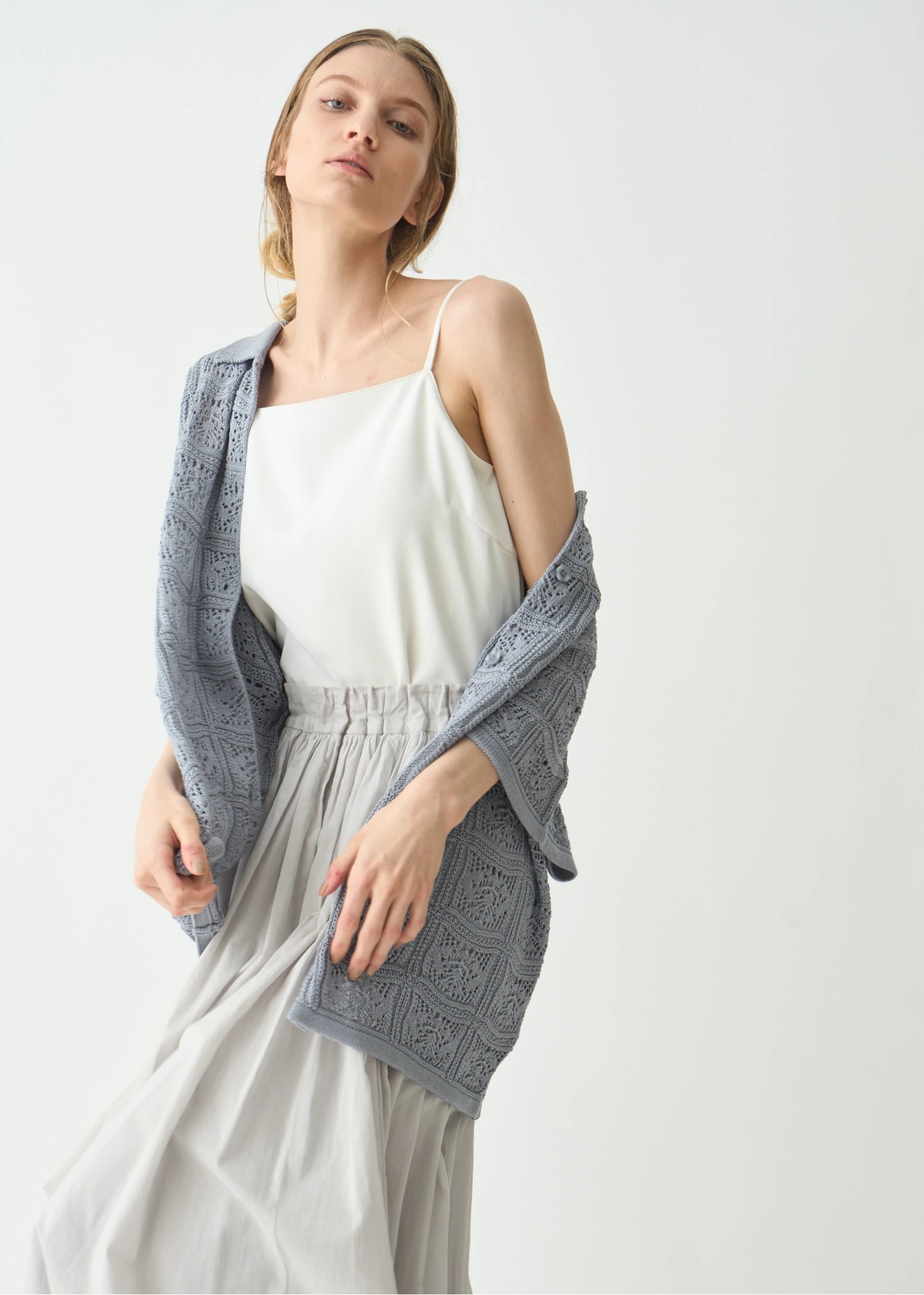 cup in square neckline cami