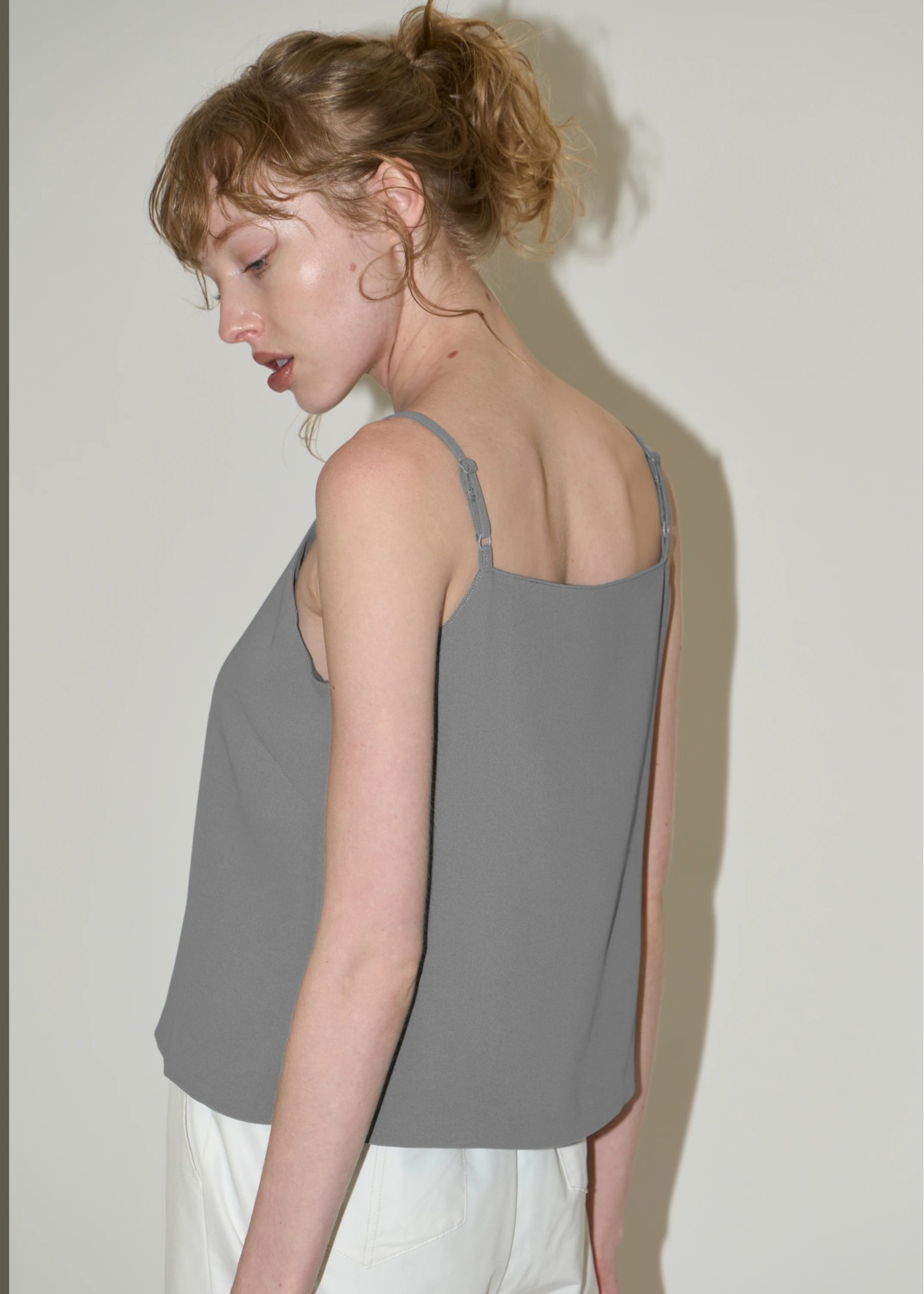 cup in square neckline cami
