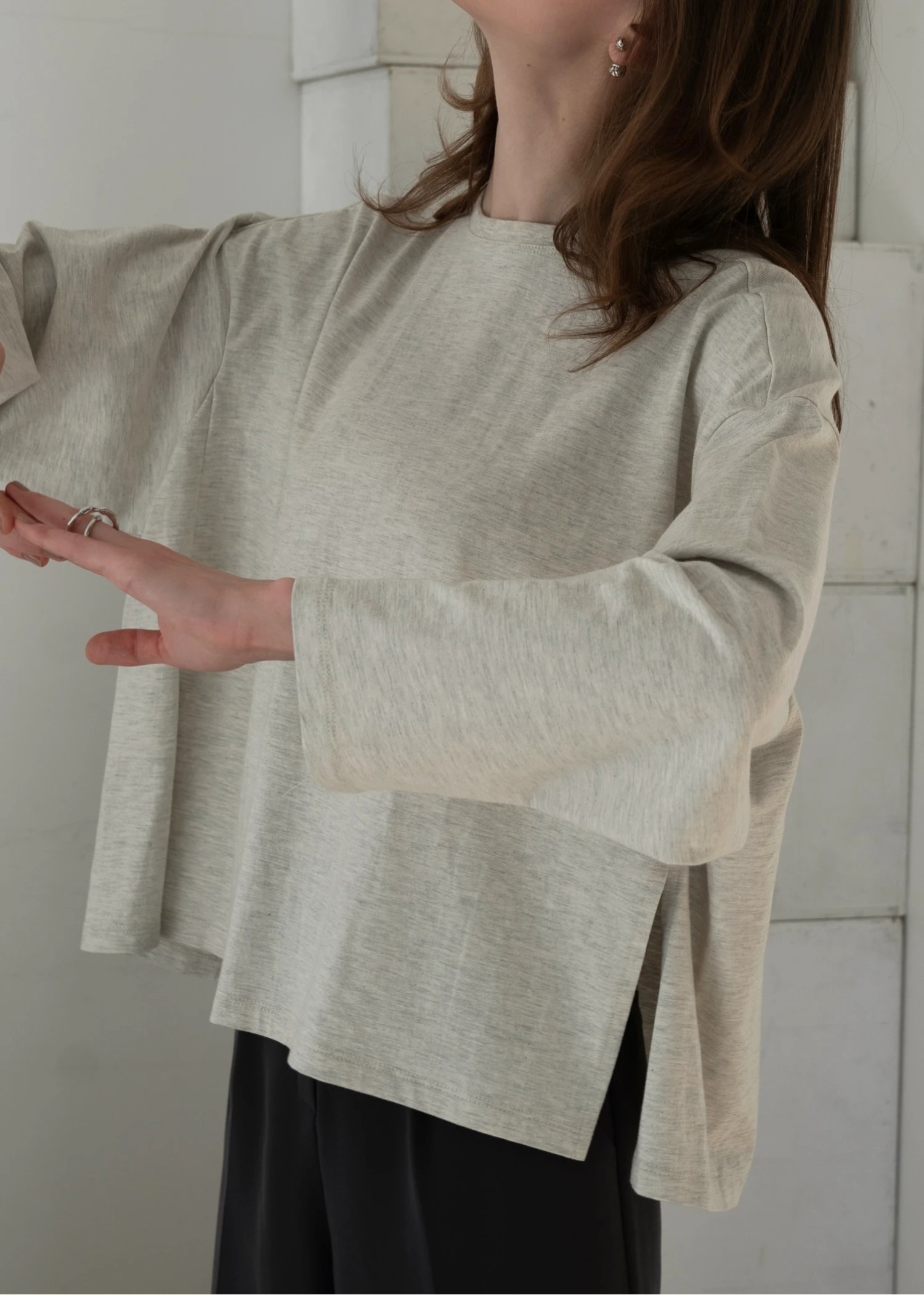 compact side cut generous long T