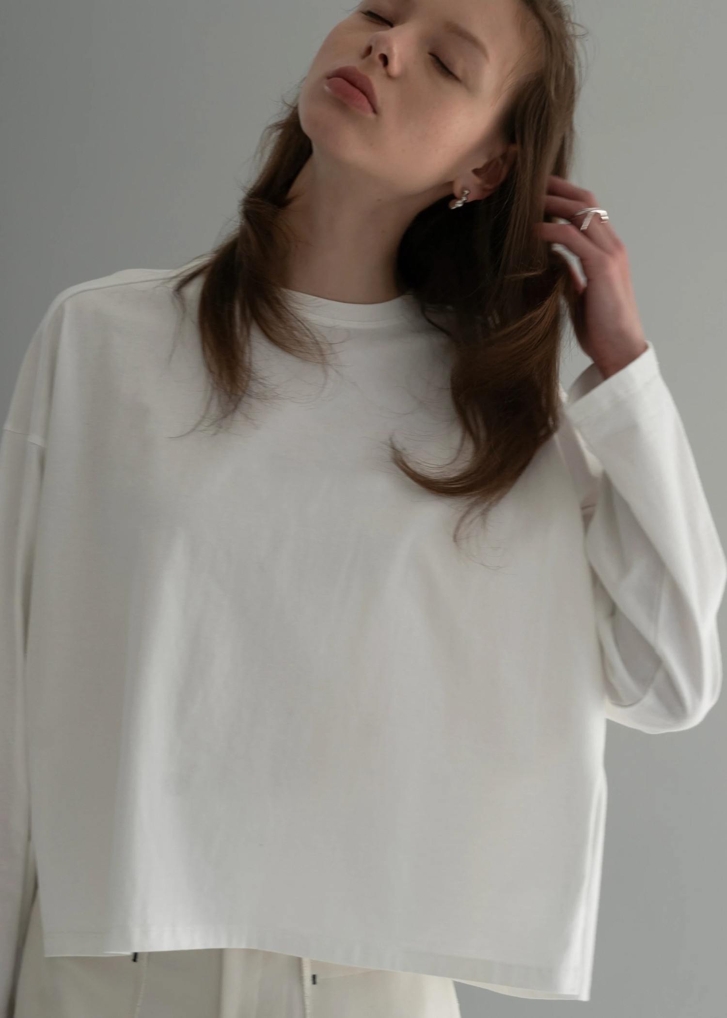 compact side cut generous long T