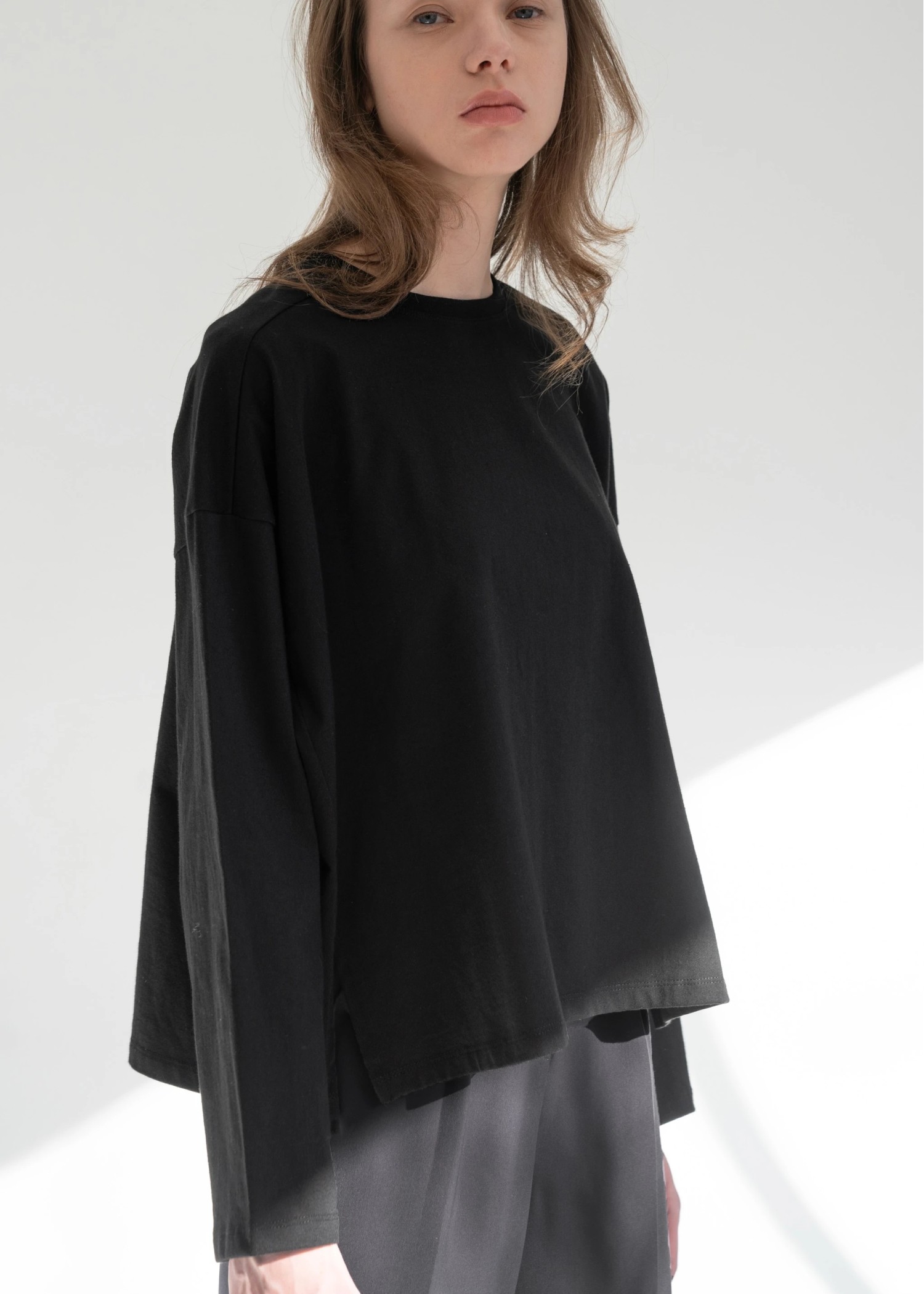 compact side cut generous long T